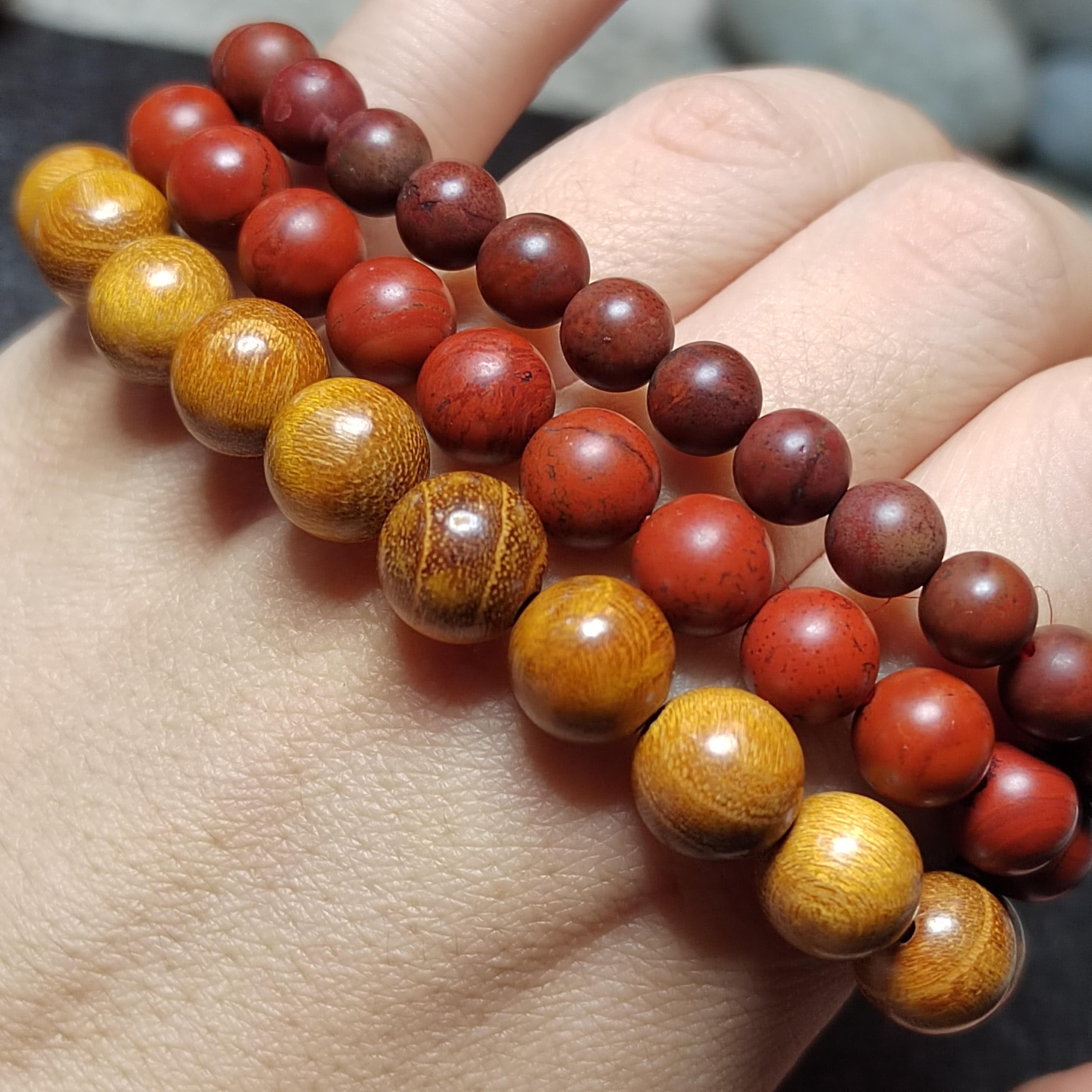 Certified Wujia South Red Agate Bracelet Set: Sandalwood & Resin Accents SL414
