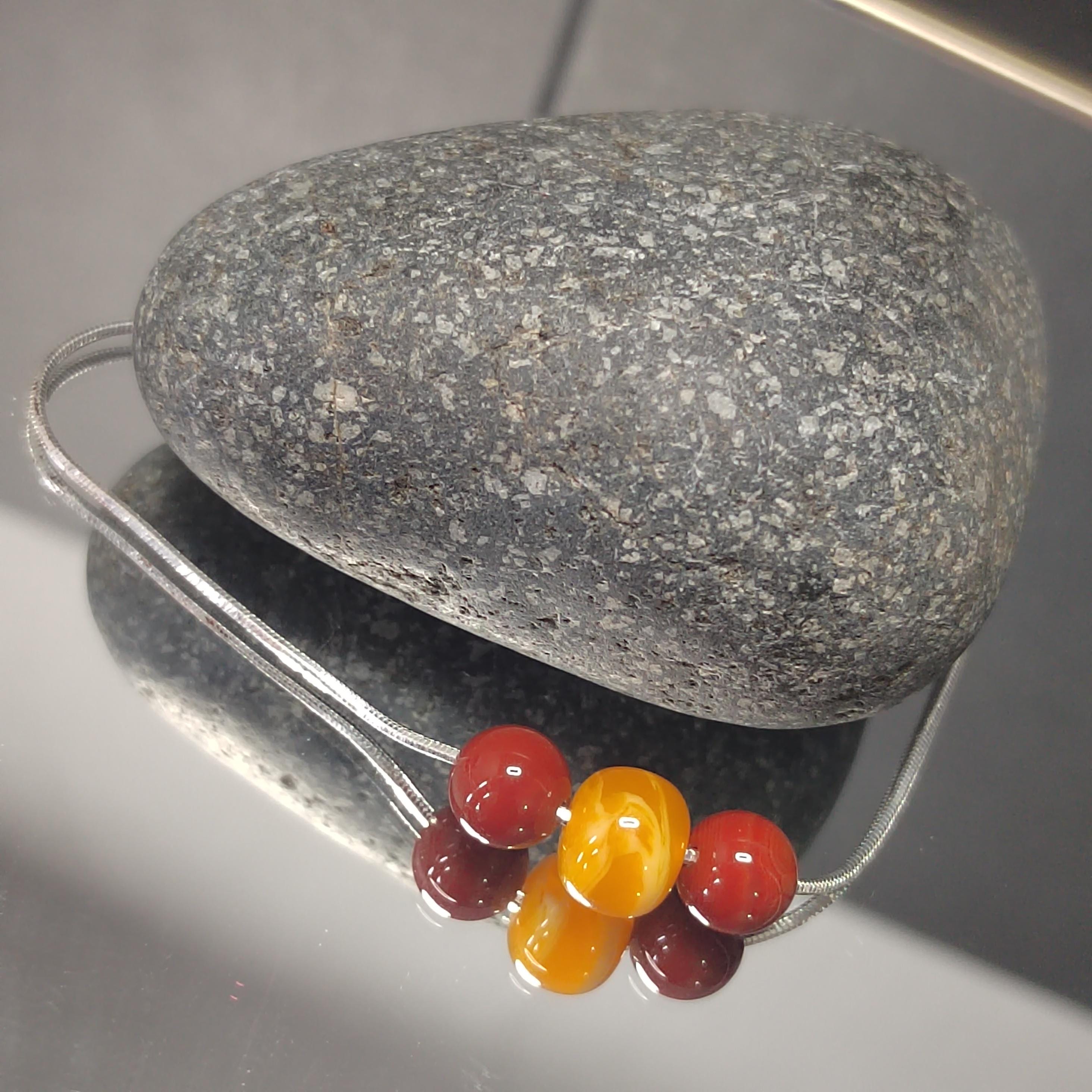 Natural Barrel Russian Beeswax Amber & China Ox Blood Nanhong Agate Round Beads Minimalist Jewelry SL331 - SL Precious