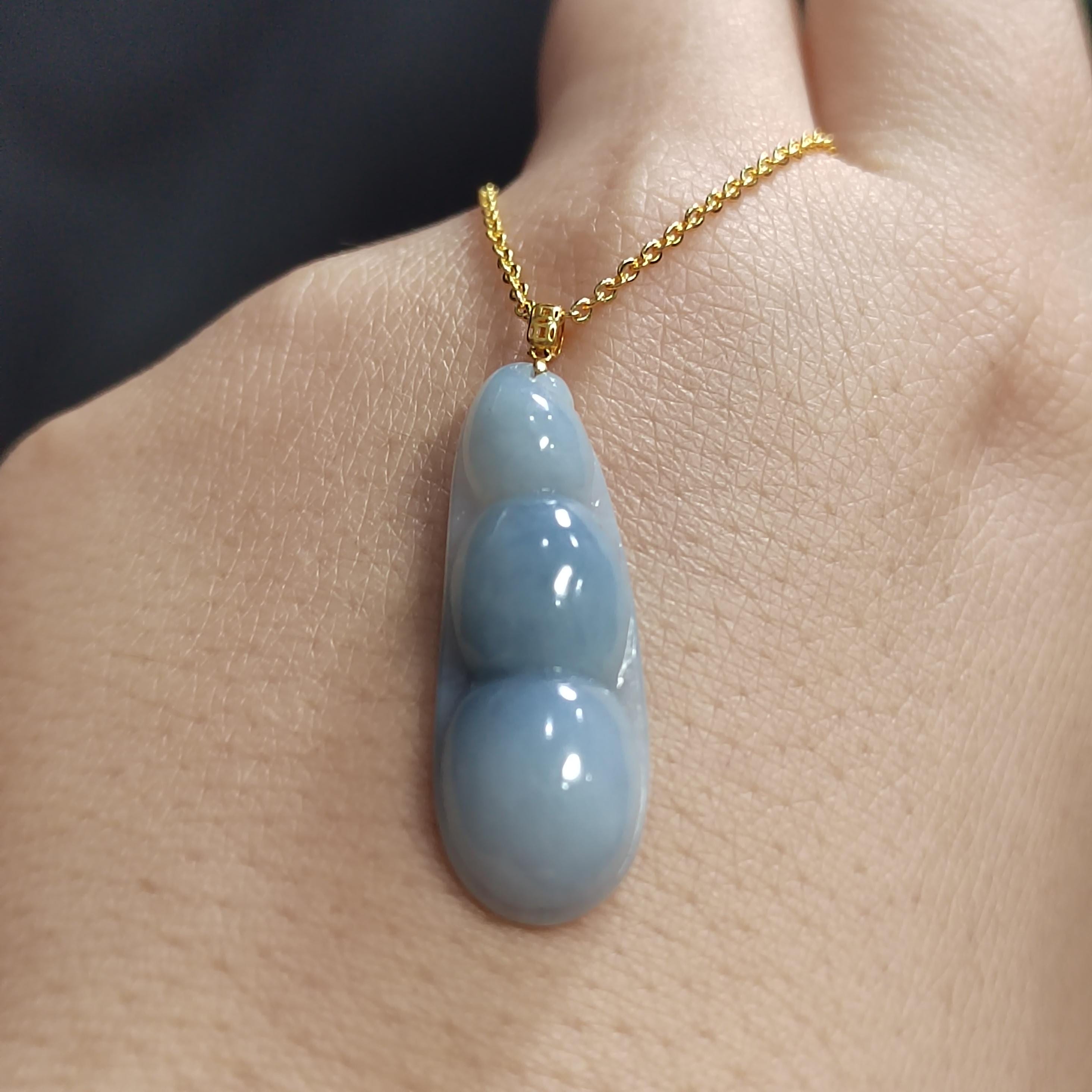 Hand Carved Elegant Rare Purple Icy Lucky Bean 福豆 Shape Jadeite 18K Solid Yellow Gold Setting SL022 - SL Precious