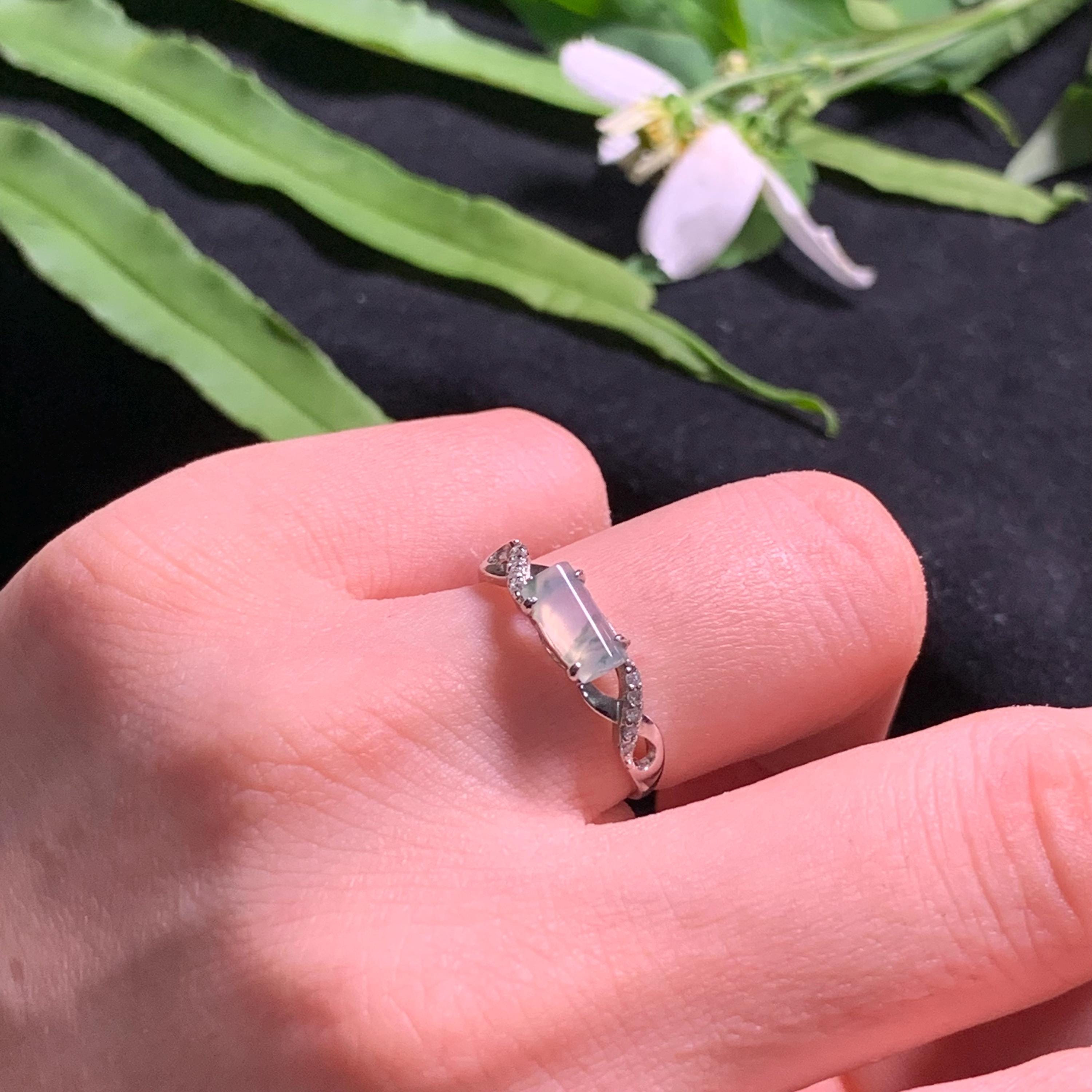 Certified A-Grade Natural Untreated Burmese Cylinder Icy White Green 白里飘花 S925 Minimalist Design Ring SL252X11 - SL Precious
