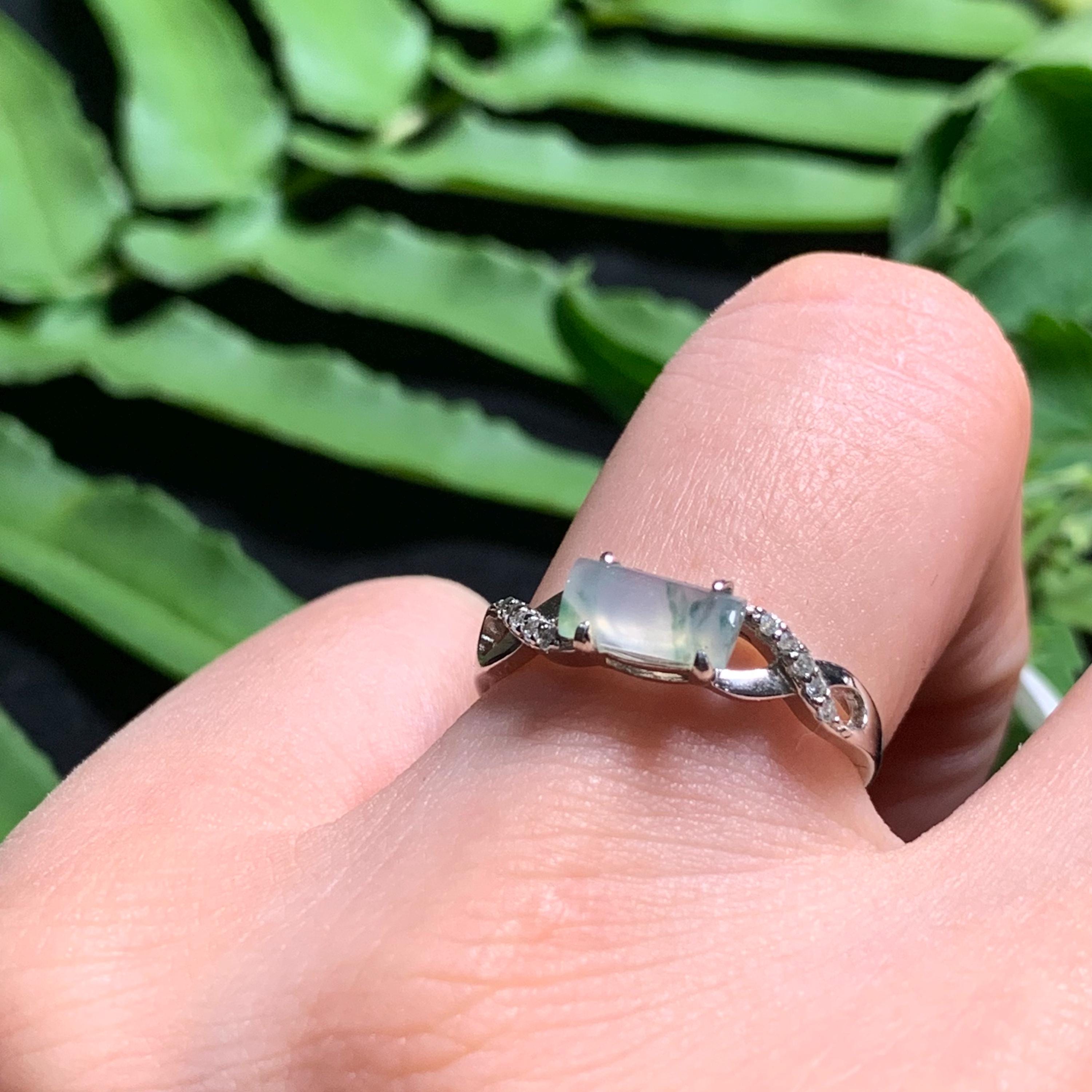 Certified A-Grade Natural Untreated Burmese Cylinder Icy White Green 白里飘花 S925 Minimalist Design Ring SL252X11 - SL Precious