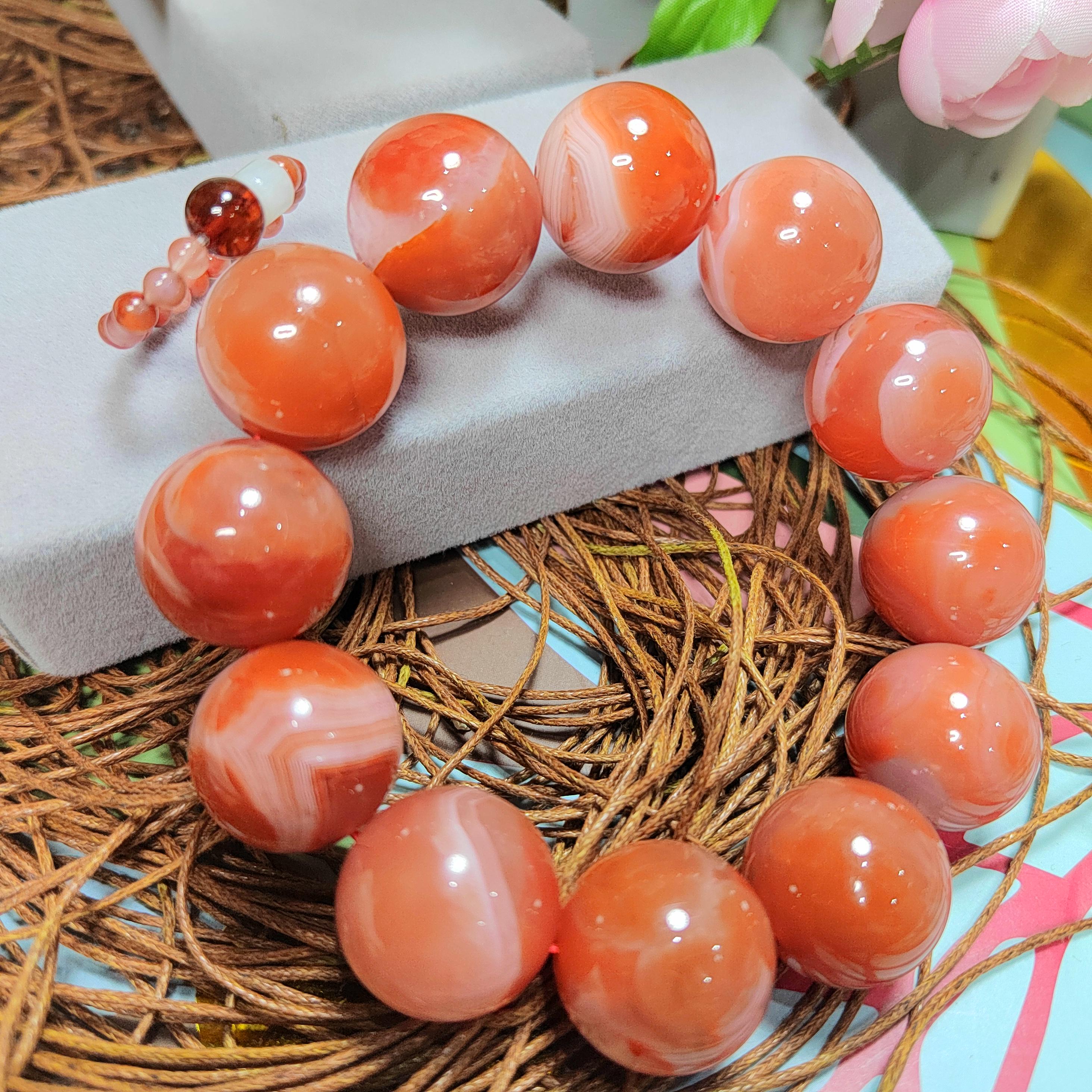 Nanhong Agate Bracelet: Natural Red Silk Agate Beads (19-19.5mm) SL108
