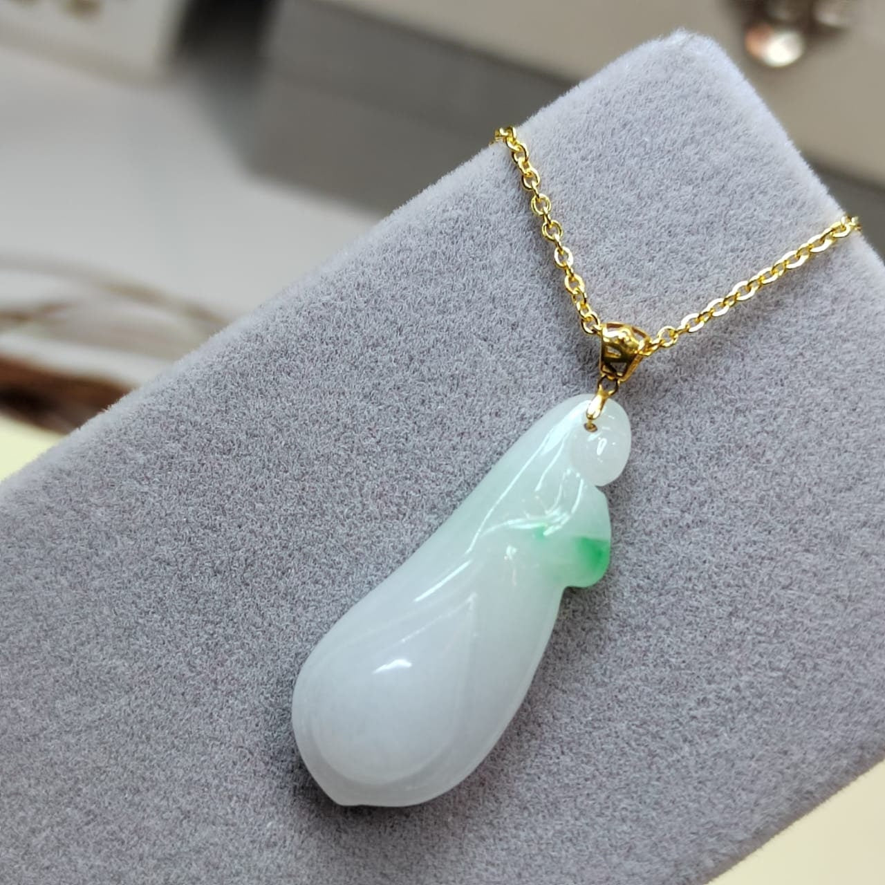 Certified A-Grade Gemstone Women Hand Carved Burmese Green White Flower Jadeite 18K Gold Setting For Her  SL026 - SL Precious
