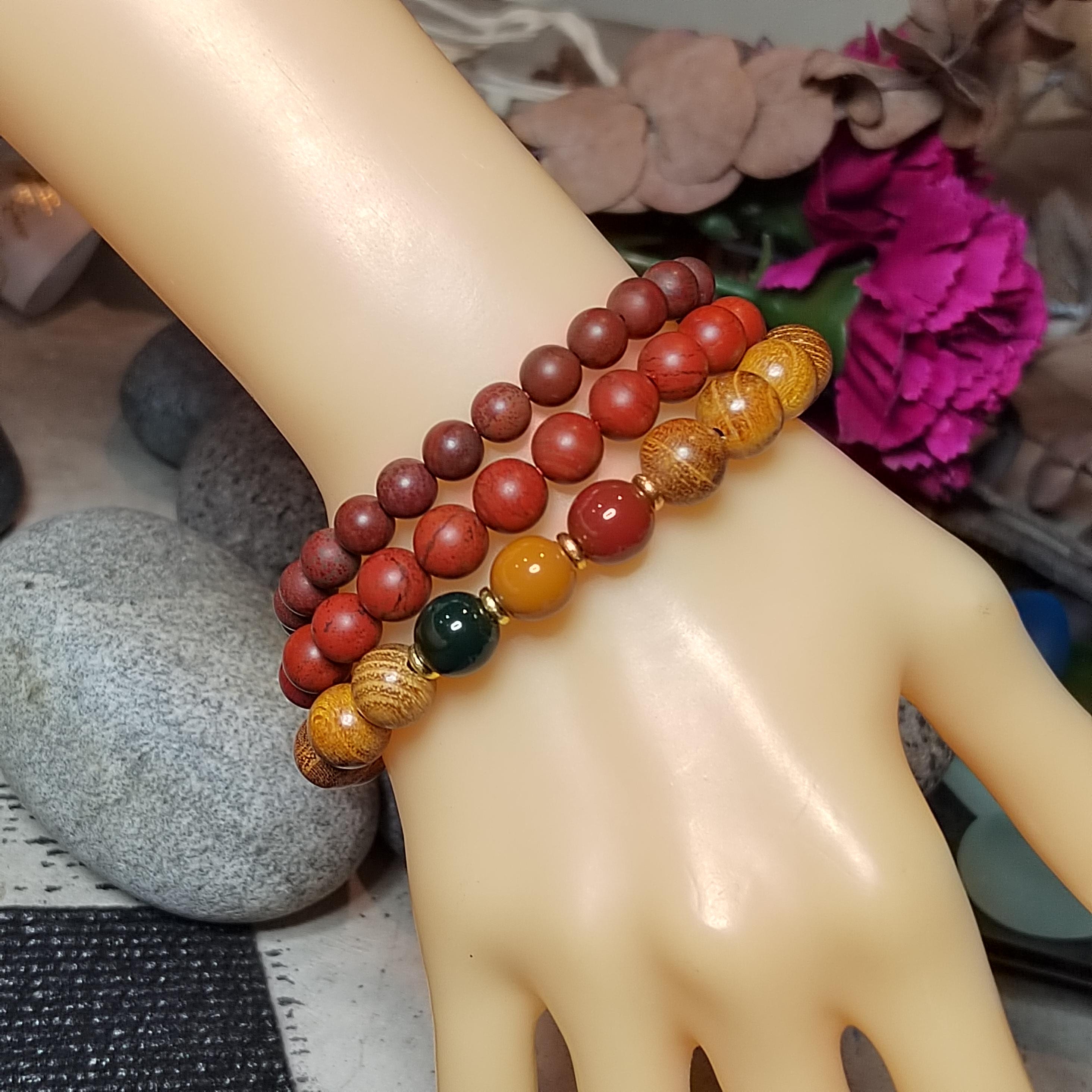 Certified Wujia South Red Agate Bracelet Set: Sandalwood & Resin Accents SL414