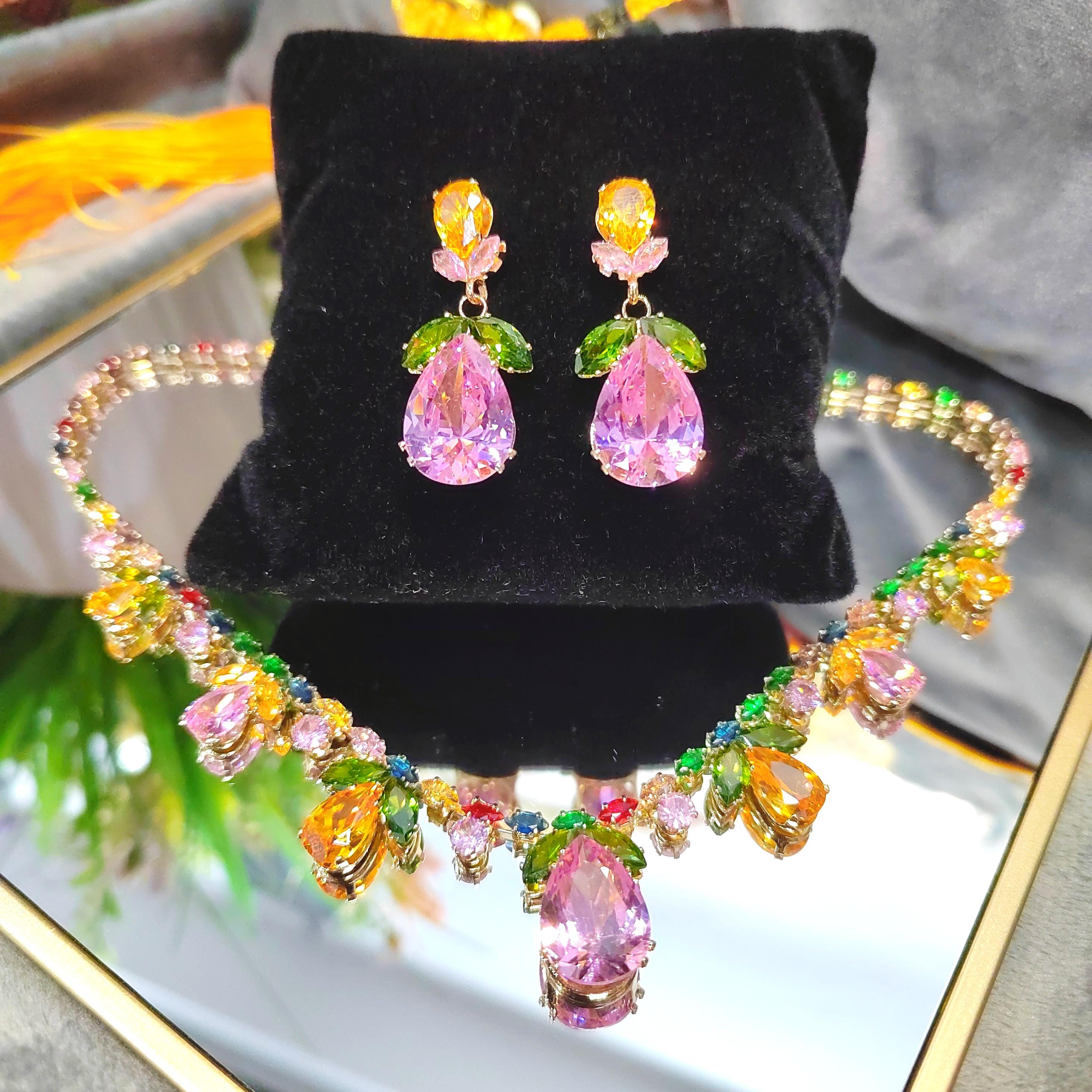 Zircon Flower Leaf Jewelry Set: Teardrop Necklace & Earrings SL153 - SL Precious