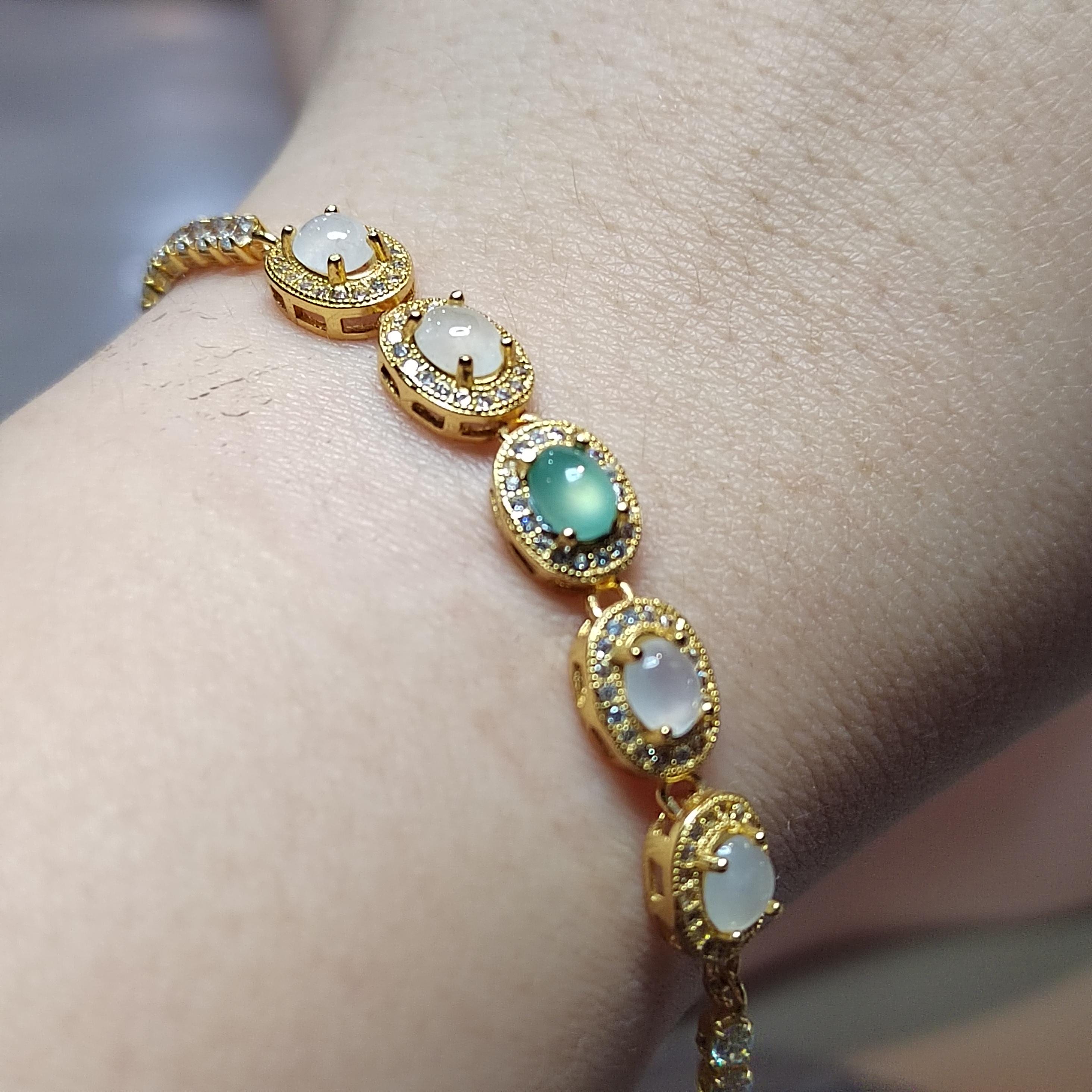 Luxurious Burmese Jadeite Bracelet with 18K Gold Plating | Exquisite Oval Design | Certified Quality SL8010