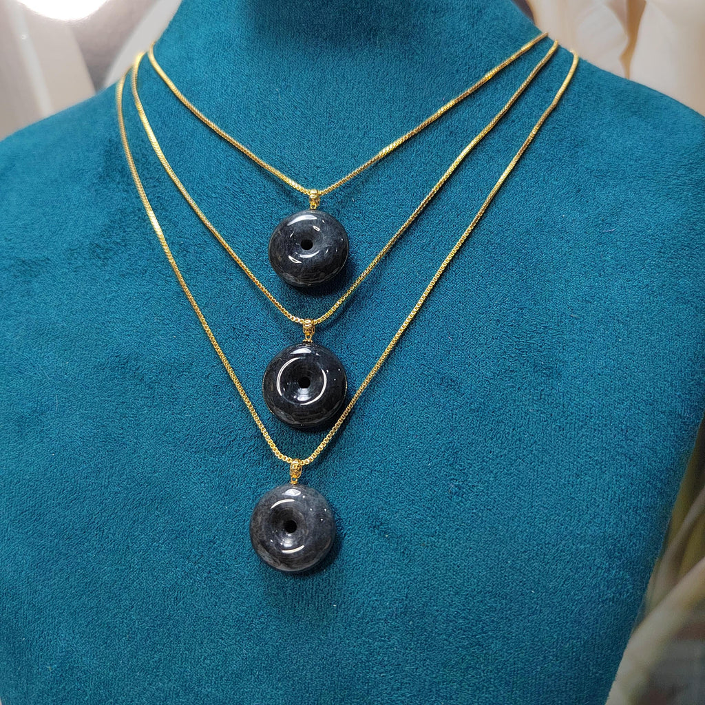Natural Burmese Certified Untreated Wuji Donut Pendant, 18K Solid Yellow Gold Setting - 乌鸡平安扣 SL027 - SL Precious