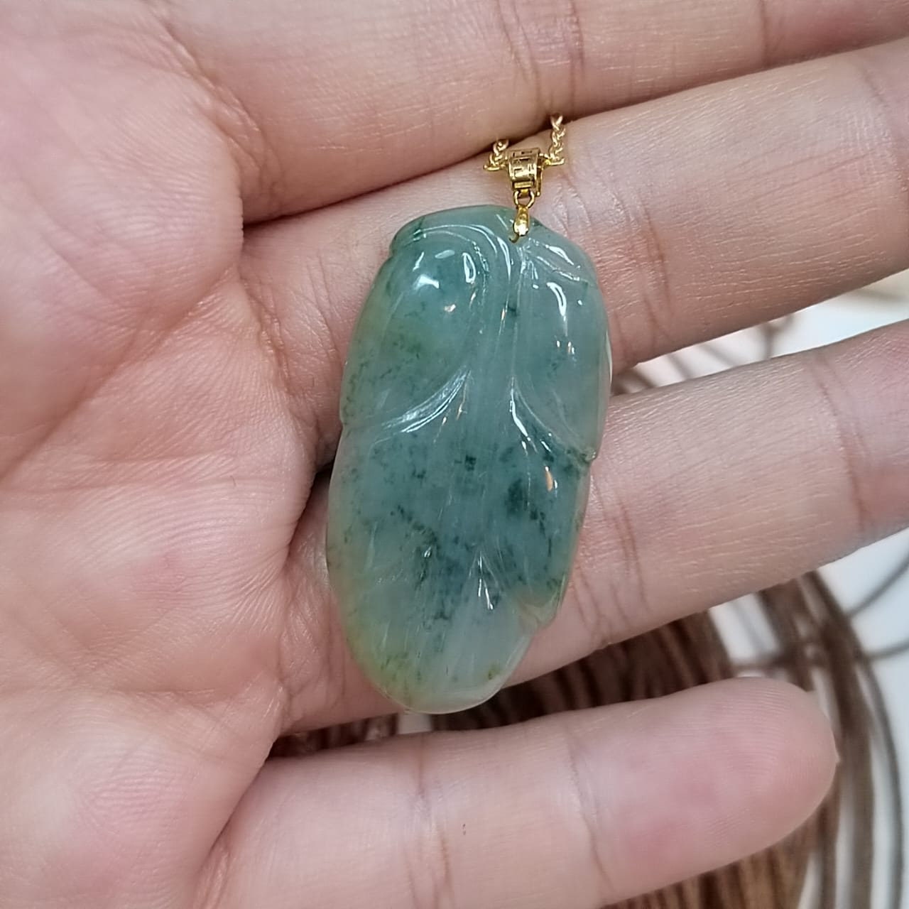 Certified A-Grade Gemstone Natural Green Yellow With Yellow Leaf Jadeite 18K Gold Setting For Her Gifts SL8019