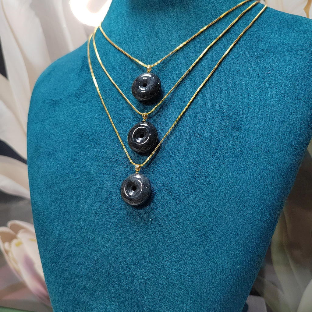 Natural Burmese Certified Untreated Wuji Donut Pendant, 18K Solid Yellow Gold Setting - 乌鸡平安扣 SL027 - SL Precious