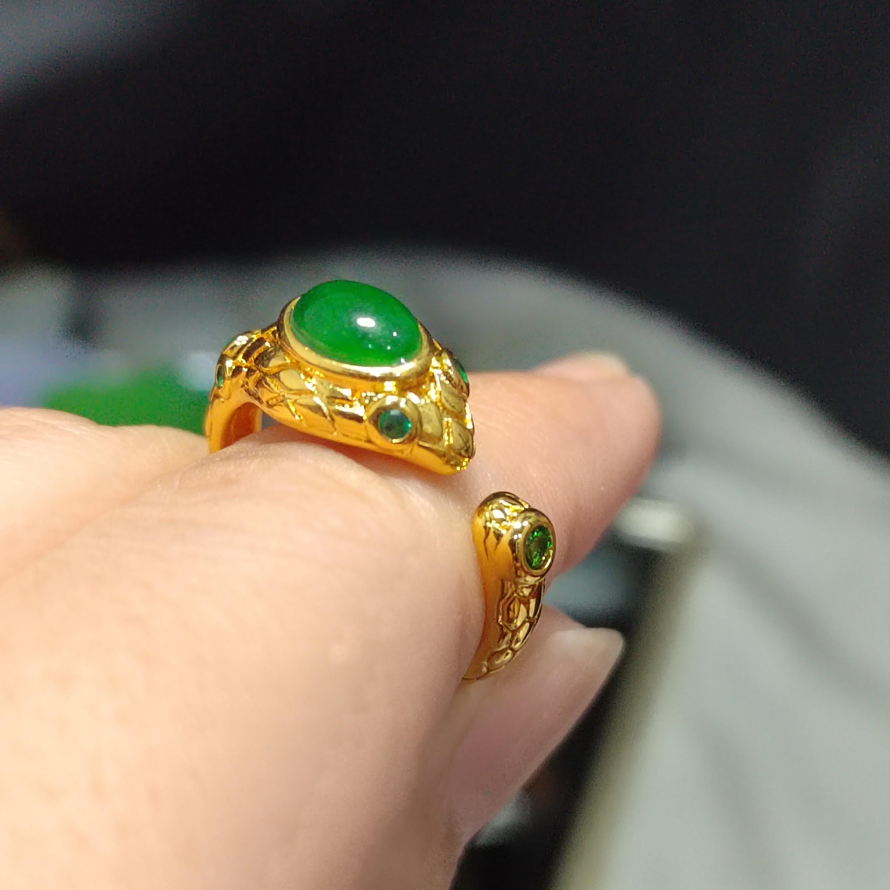 Certified A-Grade Natural Untreated Burmese Imperial Green Beautiful Snake Design Jadeite Green SL368x36