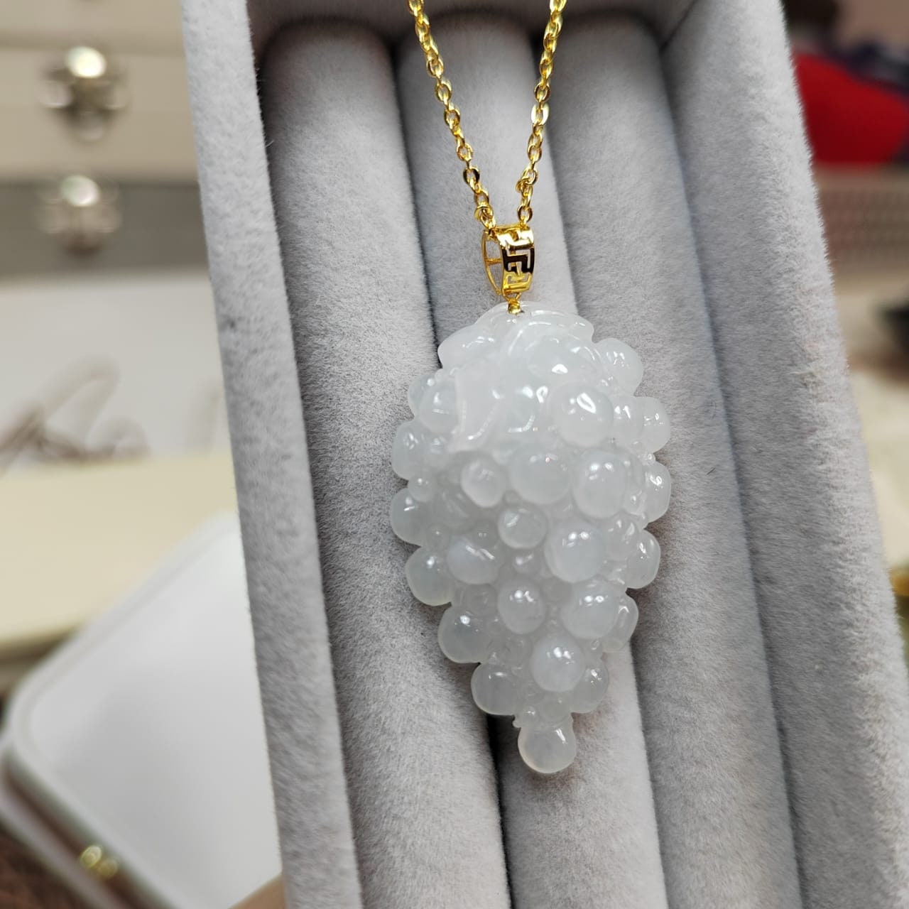 Certified Burmese Gemstone A-Grade White Icy Hand Carved Grape Shape Jadeite Pendant | 18k Solid Yellow Gold Buckle | Gifts For Her SL8020 - SL Precious