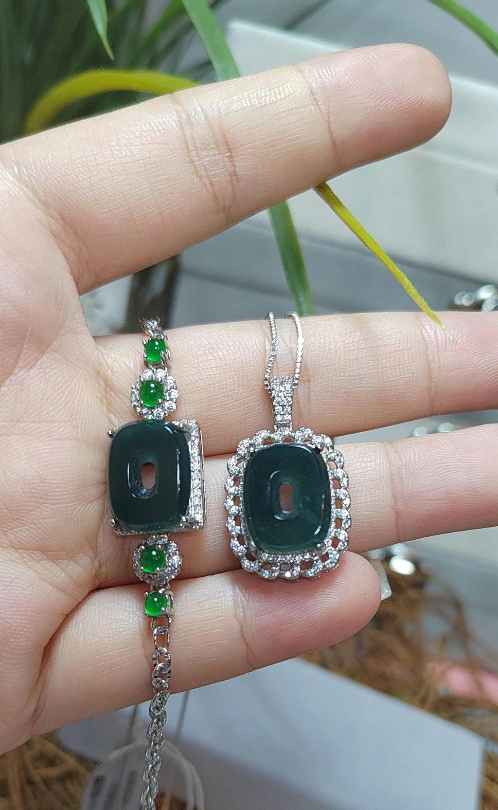 2pcs Set Square Natural Guatemala Bluish Green Bracelet Necklace 4 Imperial Green Jadeite Pendant Gemstone 925 18k Plated 老蓝水 SL053 - SL Precious