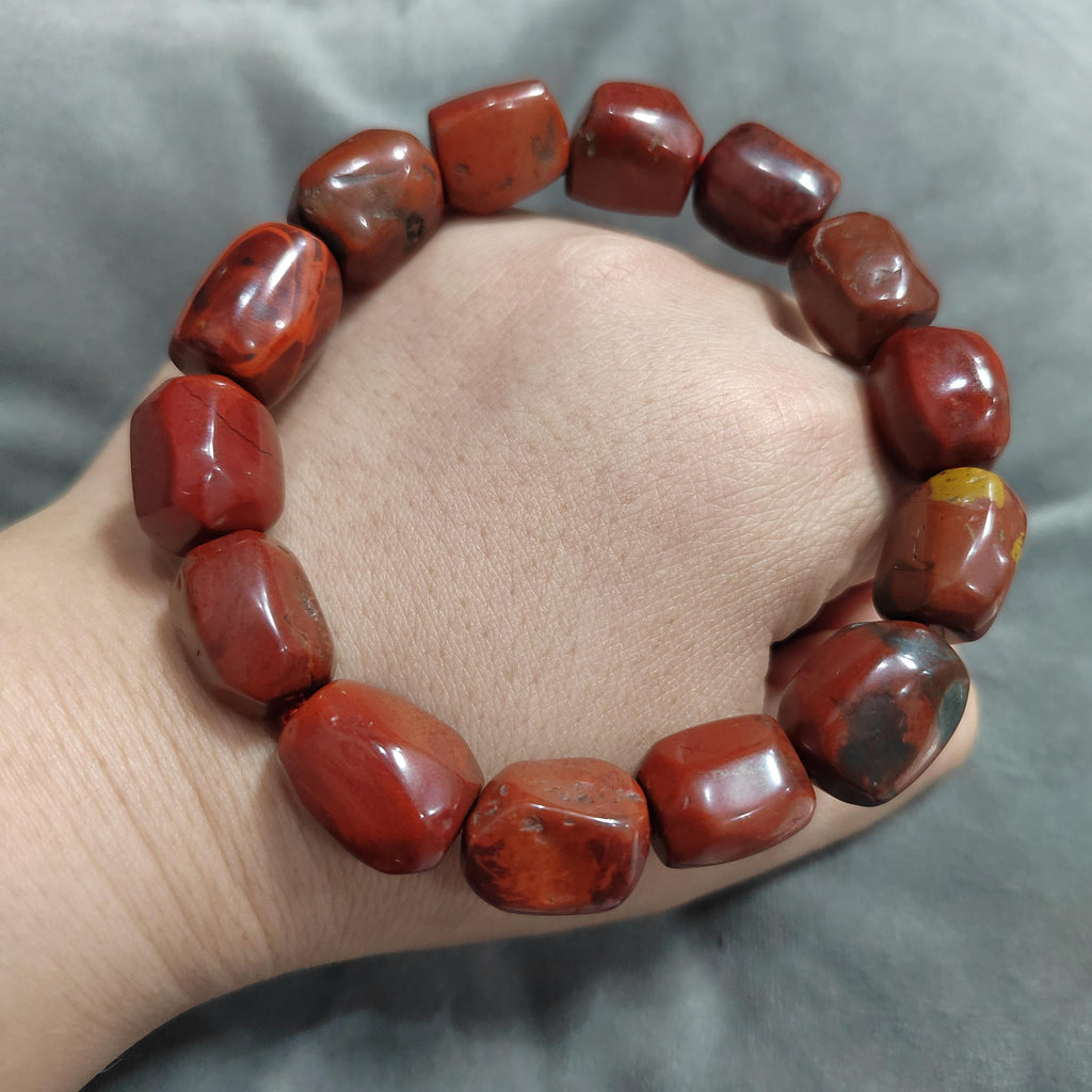 Certified Liangshan Nanhong Agate Bracelet: Flame Pattern, Iron Skin, Untreated SL382