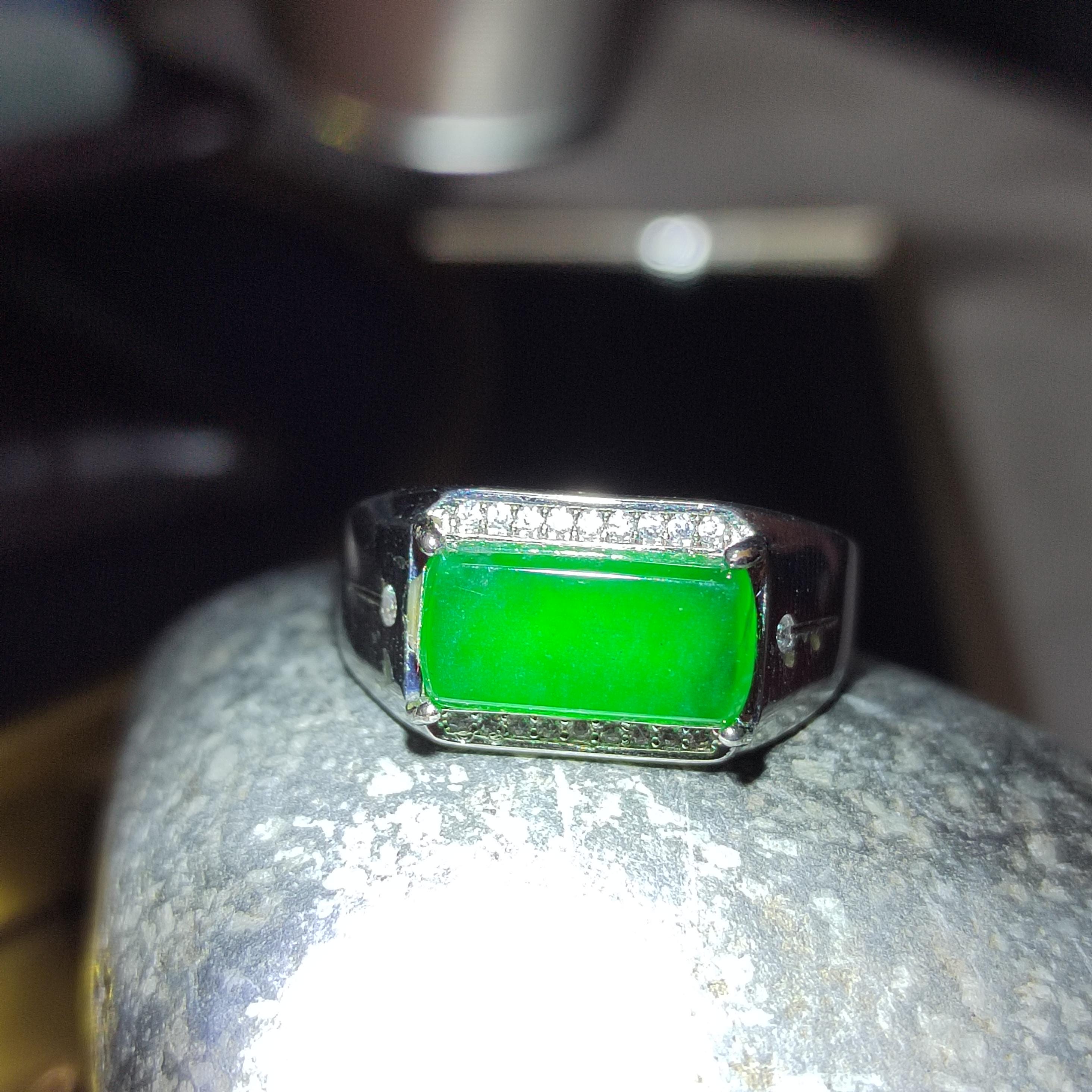 Certified A-Grade Natural Untreated Guatemala Imperial Green Men Ring S925 Sterling Silver Zircon Set SL374
