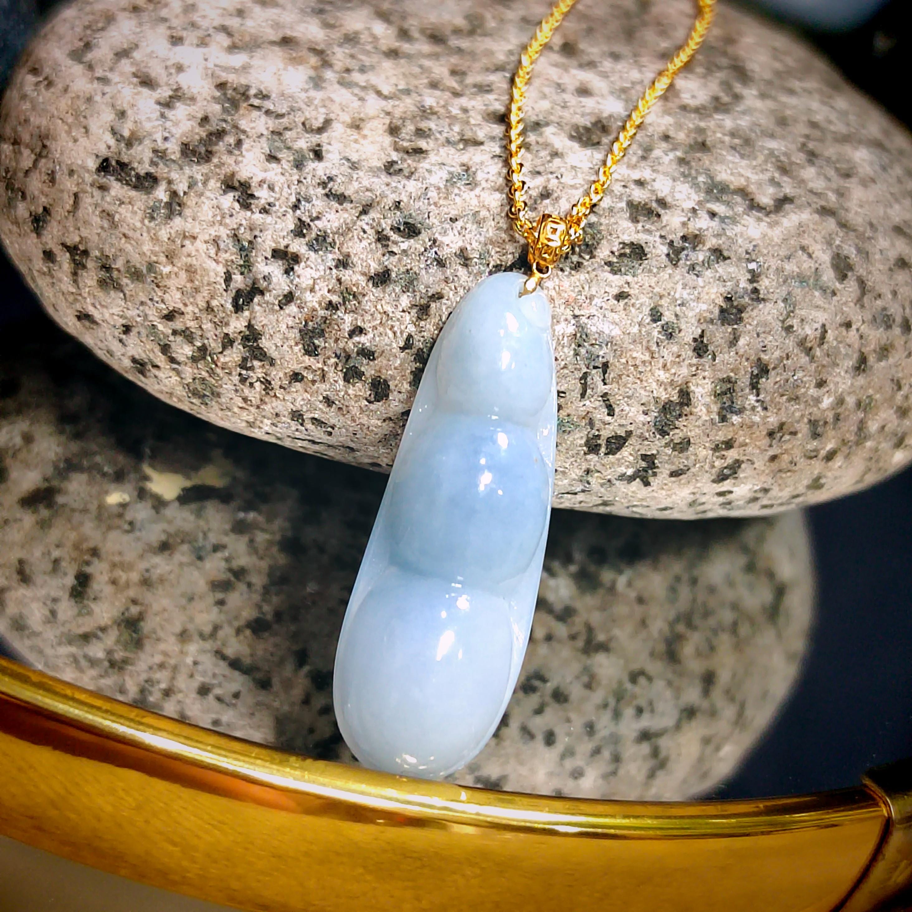 Hand Carved Elegant Rare Purple Icy Lucky Bean 福豆 Shape Jadeite 18K Solid Yellow Gold Setting SL022 - SL Precious