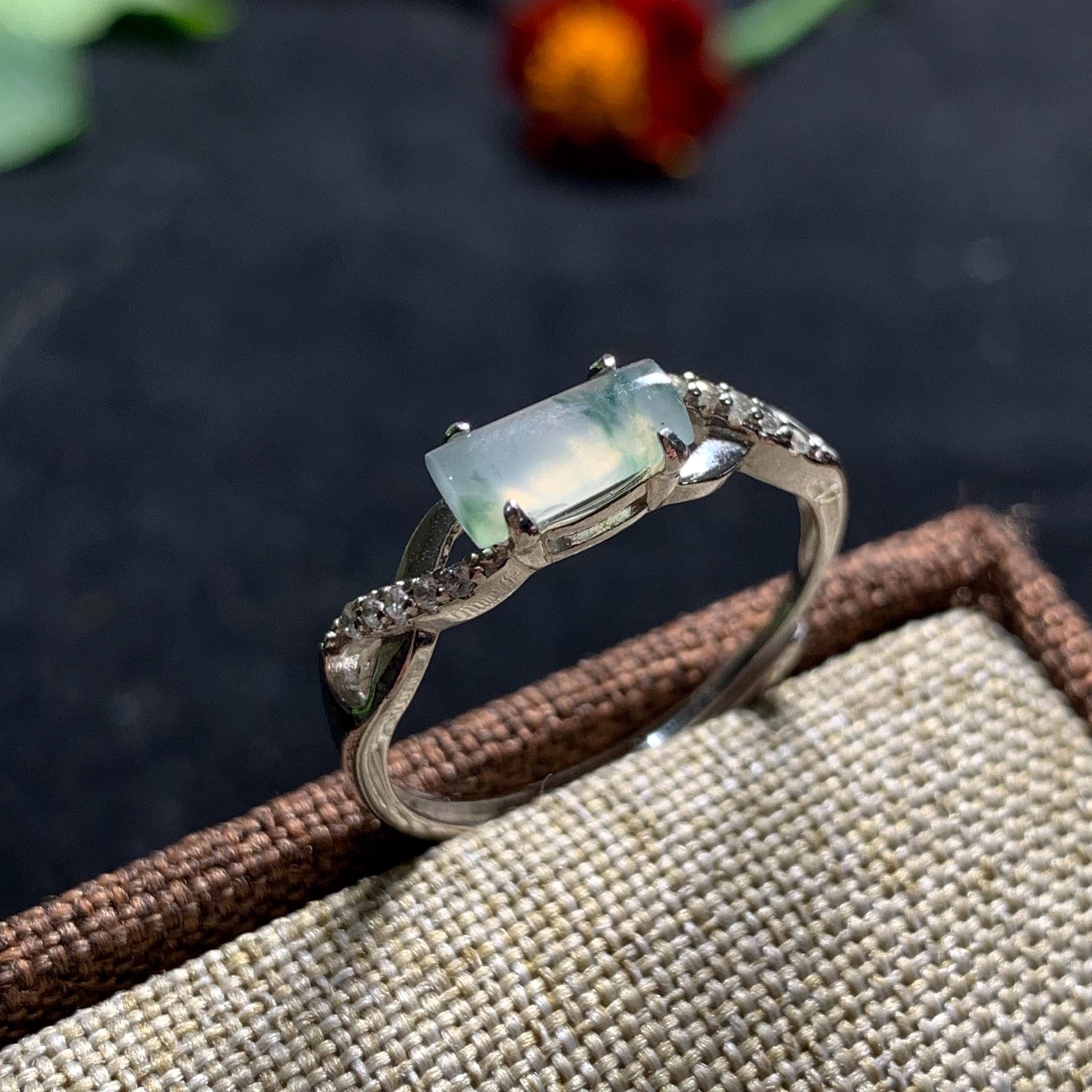 Certified A-Grade Natural Untreated Burmese Cylinder Icy White Green 白里飘花 S925 Minimalist Design Ring SL252X11 - SL Precious