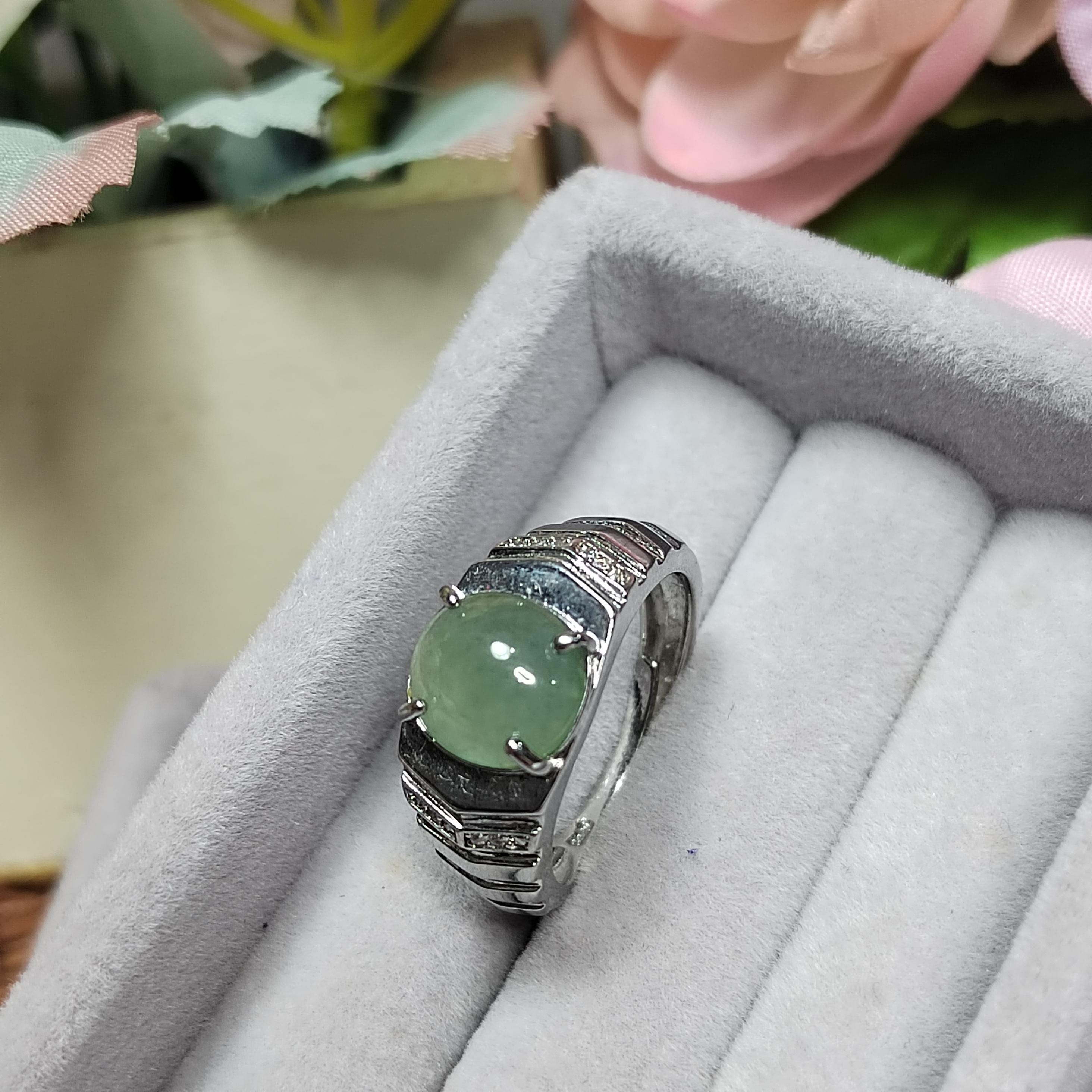Unisex Lemon Green Jadeite Ring in 925 Sterling Silver