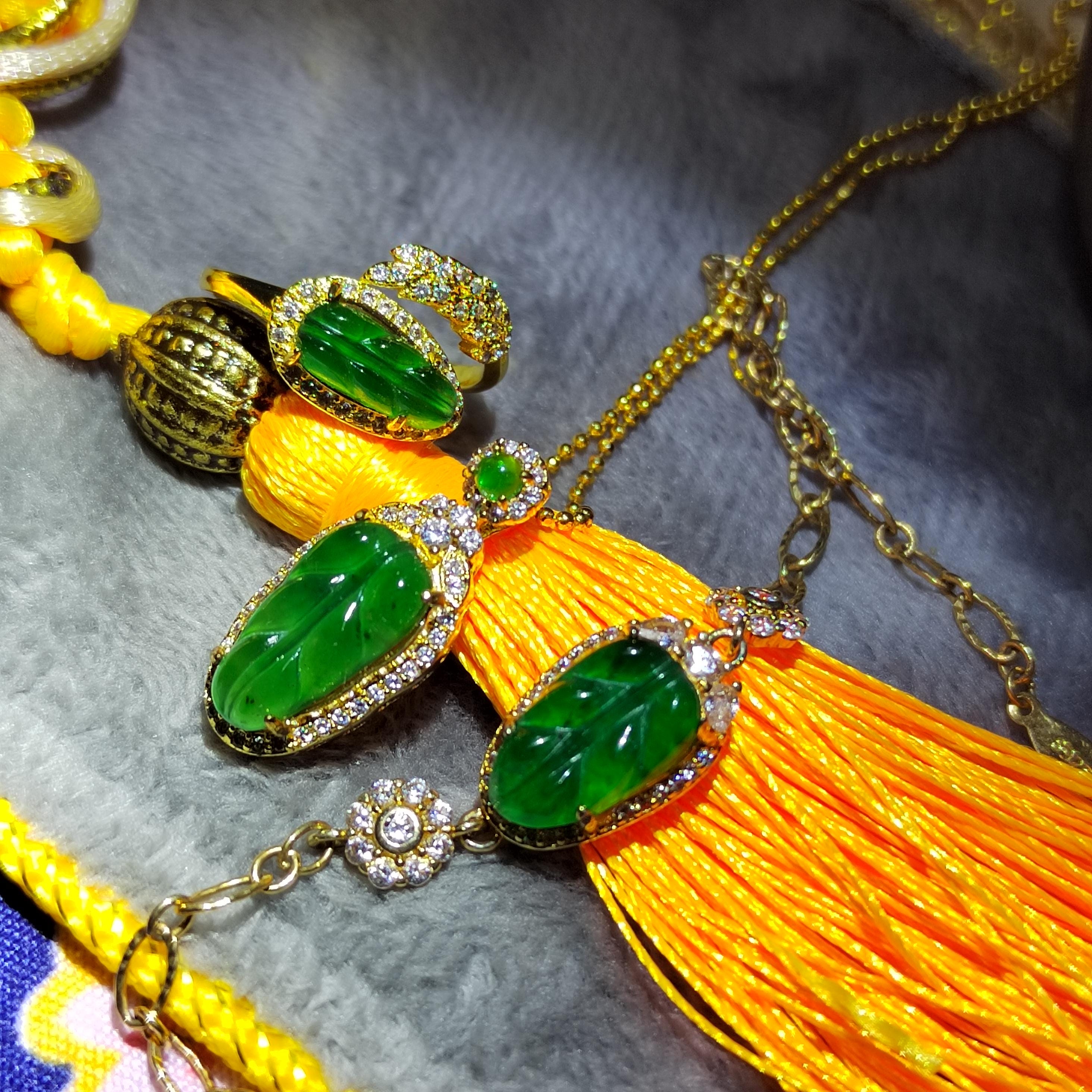 Certified Imperial Green Leaf Jadeite Necklace & Bracelet Set | 18k Gold Plated S925 Silver SL8004