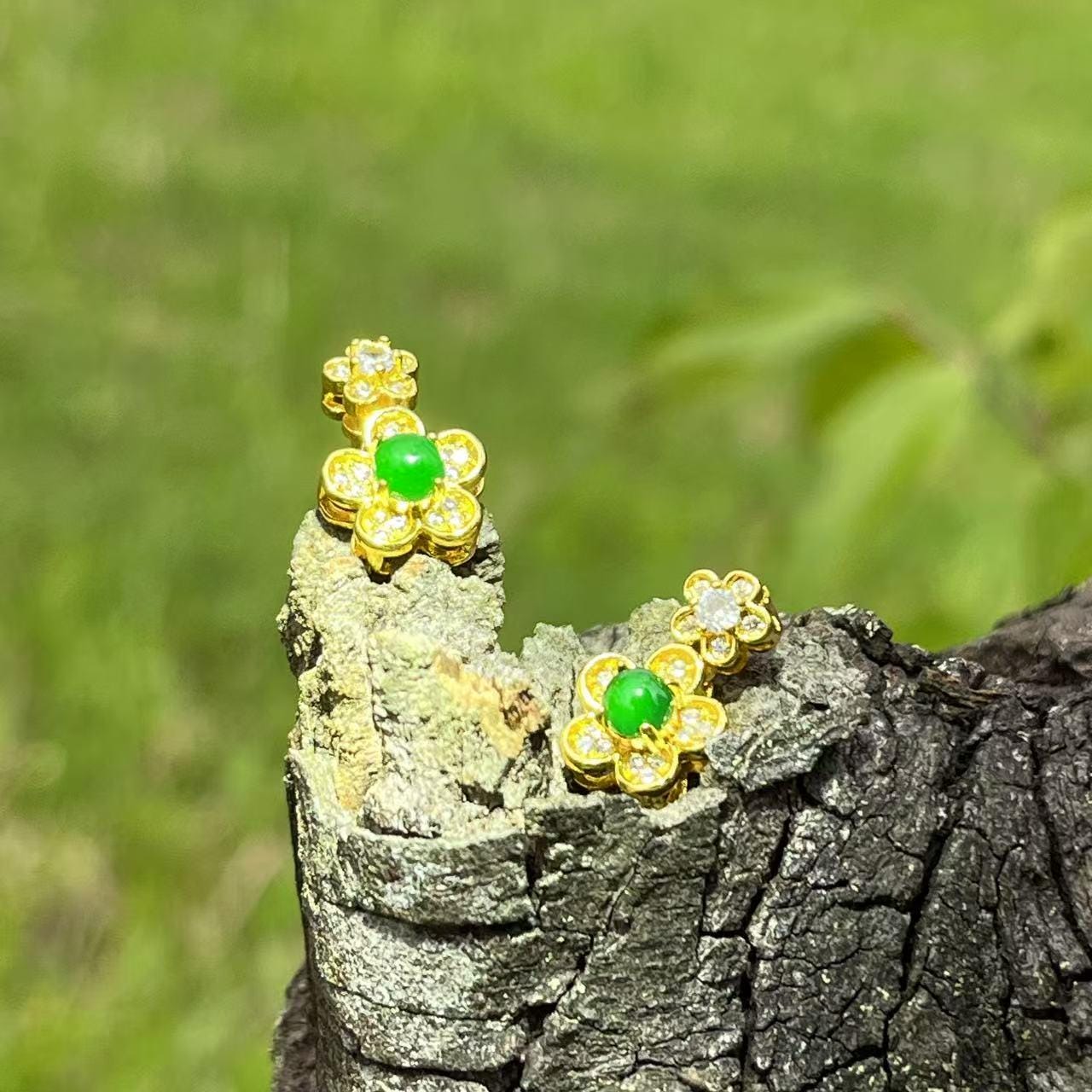 Certified Type A Jadeite Stud Earrings Imperial Green Halo Design Guatemalan Jade Flower Shape Luxury Gift Jewelry SL428/100