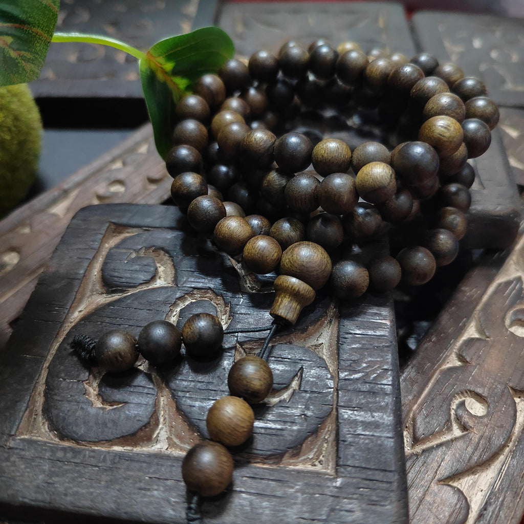108 Beads Vietnam Green Sandalwood Mala | Strong Woody Aroma Prayer Beads | Meditation Necklace for Panwan  SL439