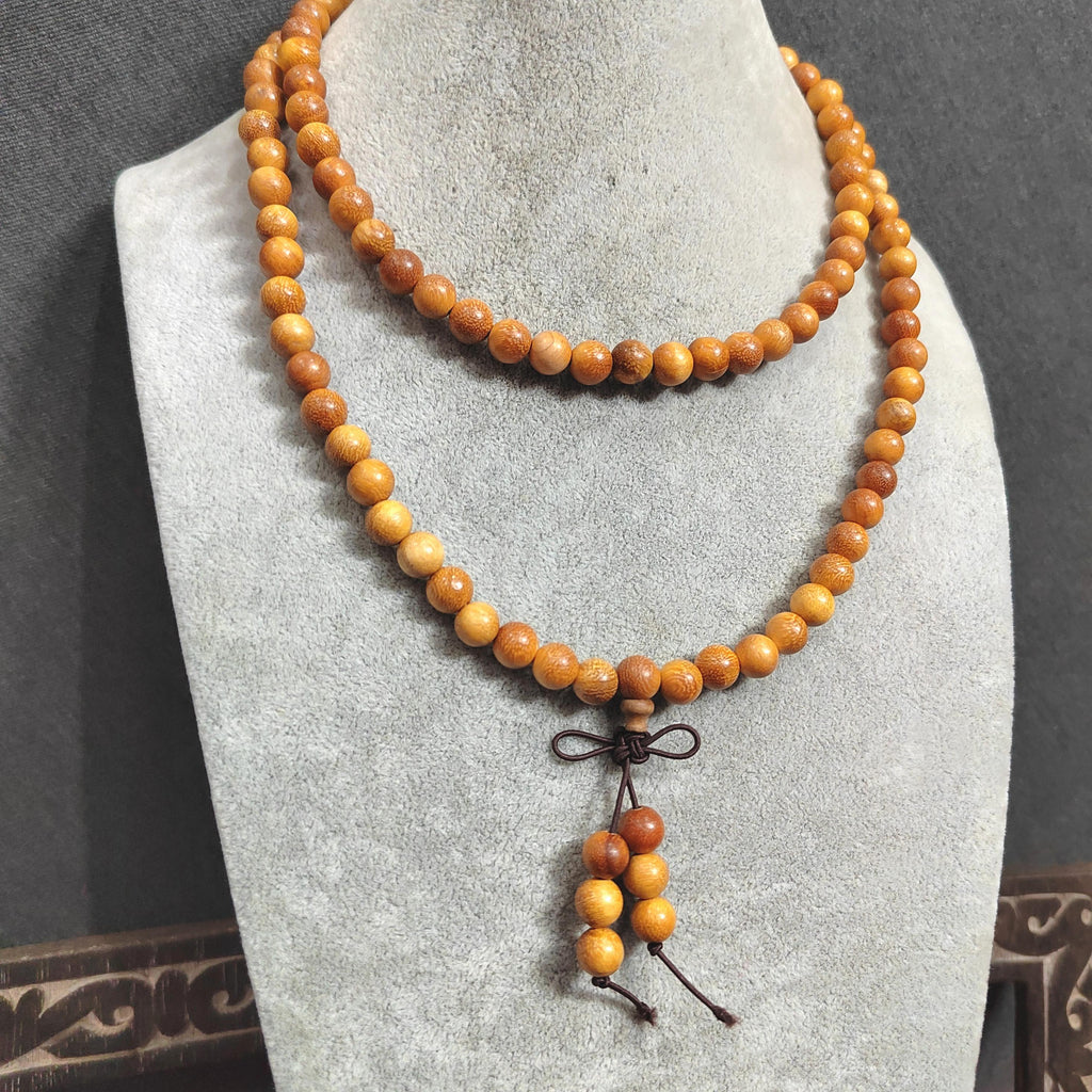 108 Beads Vietnamese Agarwood Mala – Golden Hue Cultivated Oud | Fruity Woody Aroma Meditation Necklace SL435A