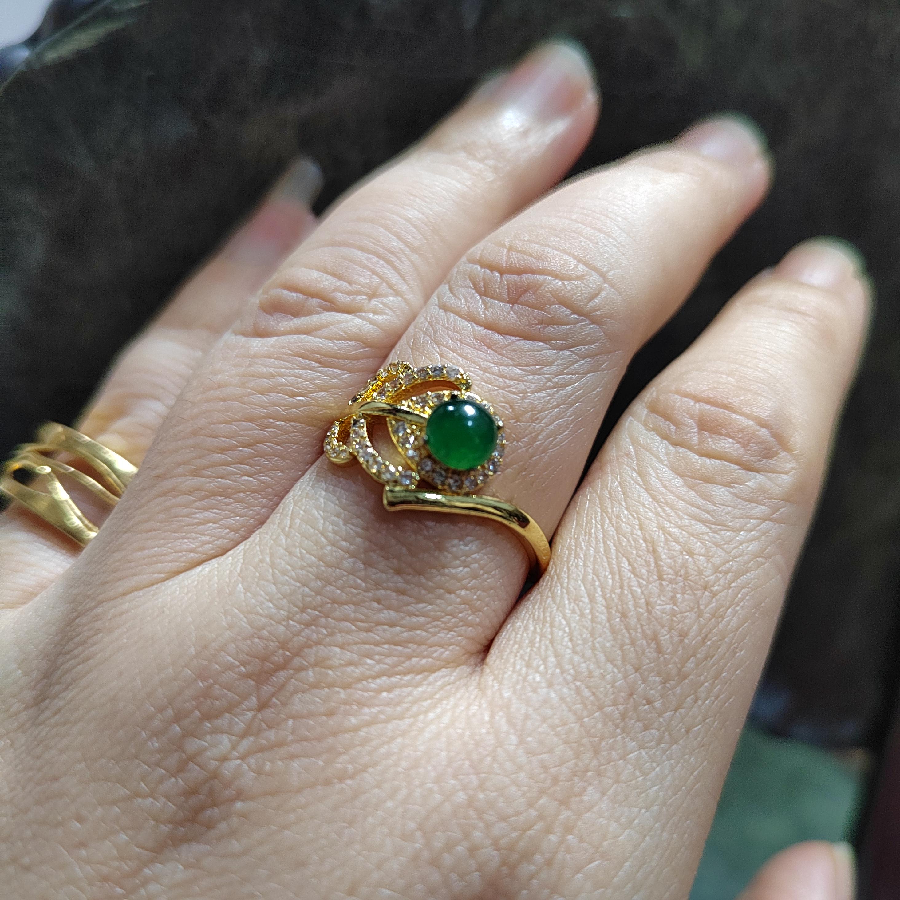 Type A Jadeite Gold Ring – Teardrop Green Gem – Certified 3.44g – Elegant Halo Design – Gift Jewelry for Her SL431/100 SL Precious