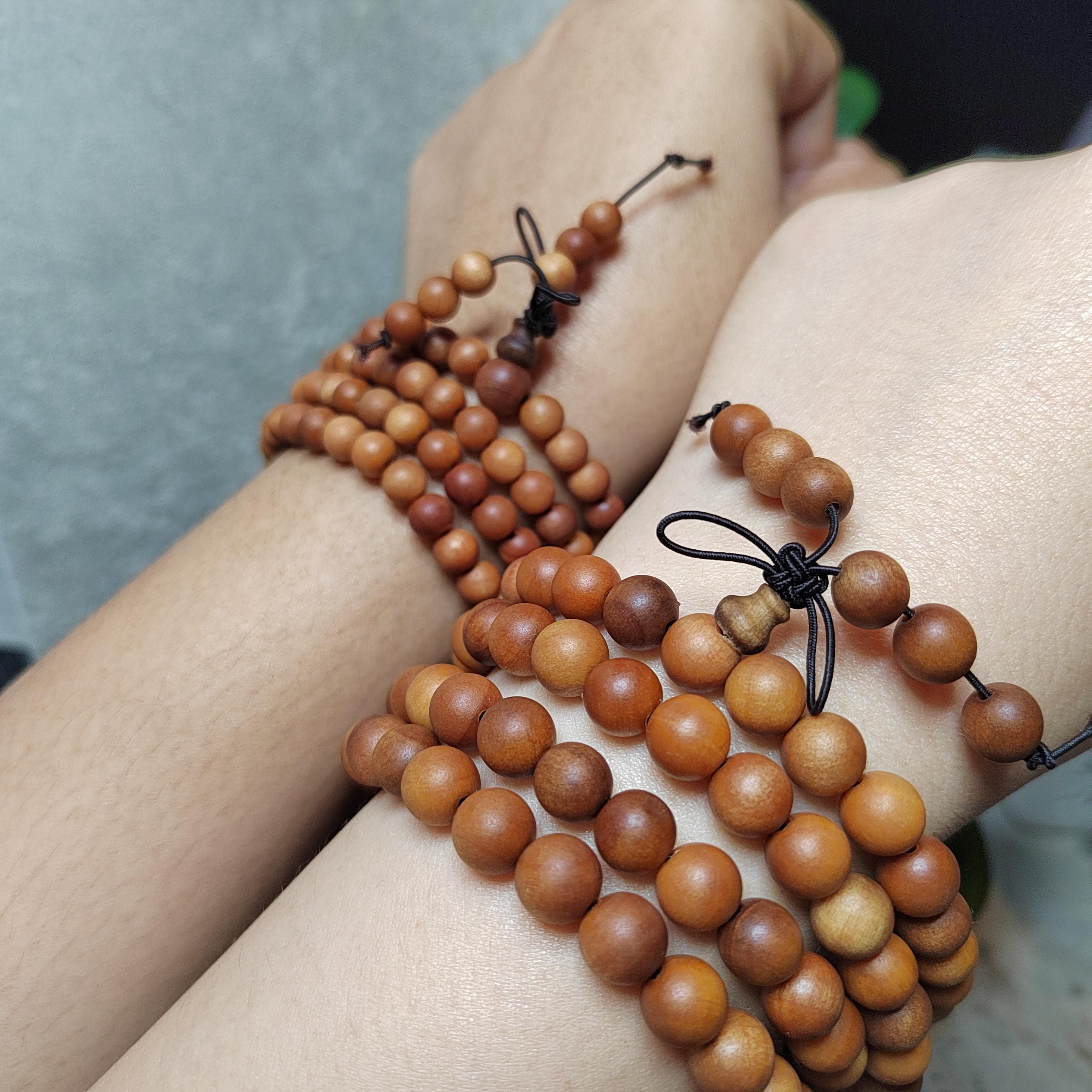 Natural Sandalwood Bead Necklace | 缅甸老山檀 | 108 Beads | Two Sizes Available | Woody Aroma | Oily & Smooth Beads SL449