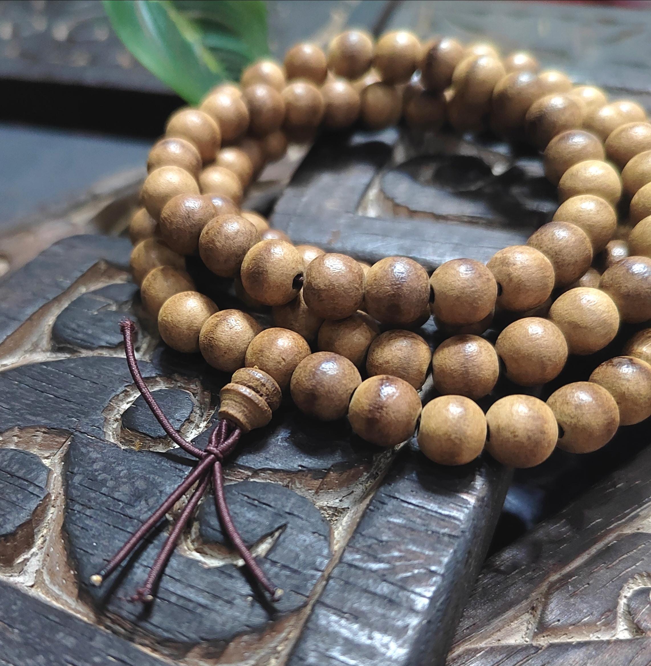 Luxury 108 Beads Hainan Agarwood Mala – One-Line Oil Ant Oud | Cultivated Prayer Beads | Meditation Necklace SL438
