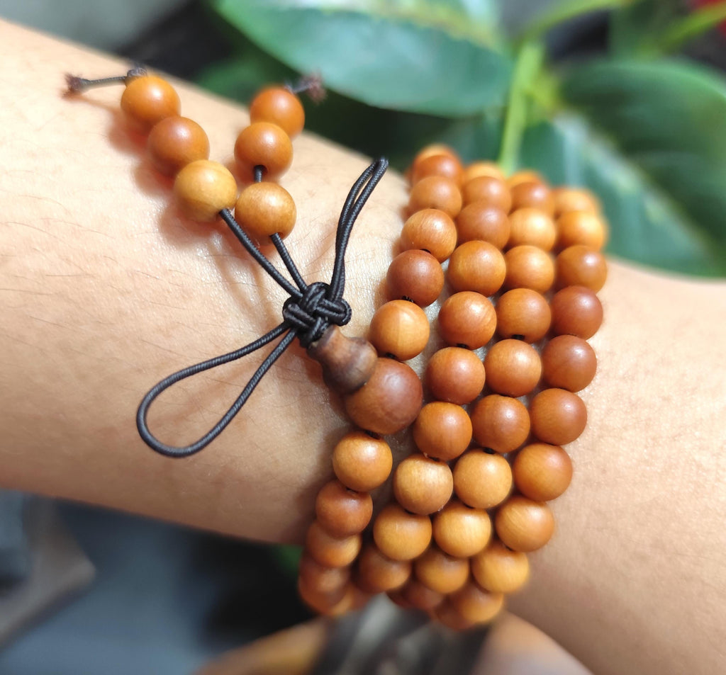 Natural Sandalwood Bead Necklace | 缅甸老山檀 | 108 Beads | Two Sizes Available | Woody Aroma | Oily & Smooth Beads SL449