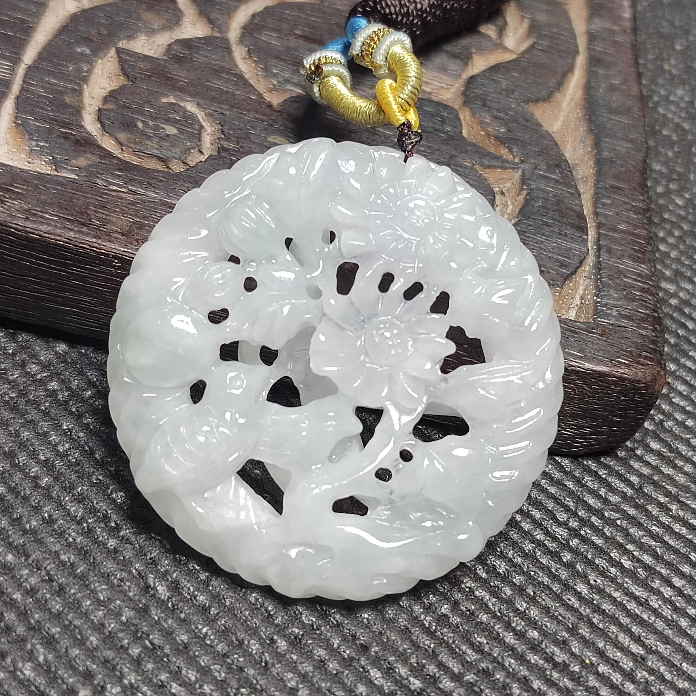 Certified Natural Burmese Jadeite “Pure Harmony Floral Bird” Pendant | Type A Untreated | Double-Sided Hand-Carved | Collector’s Grade SL457