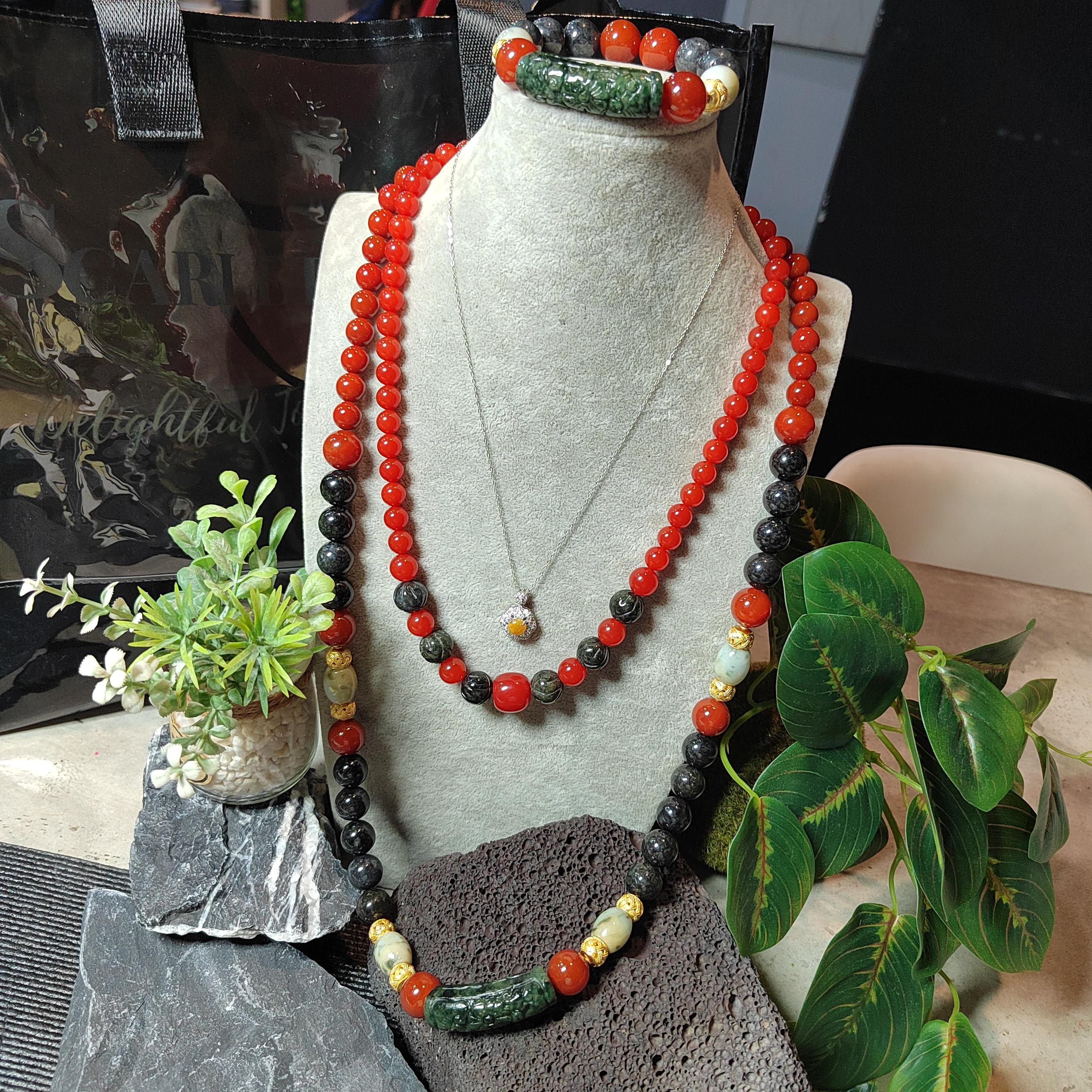 1-of-1 Designer Collector’s Set – Dual-Origin Baoshan “龙鳞纹” Waxi “锦红” Nanhong Necklace & Bracelet | Burmese Jadeite 18K Gold Filigree SL1