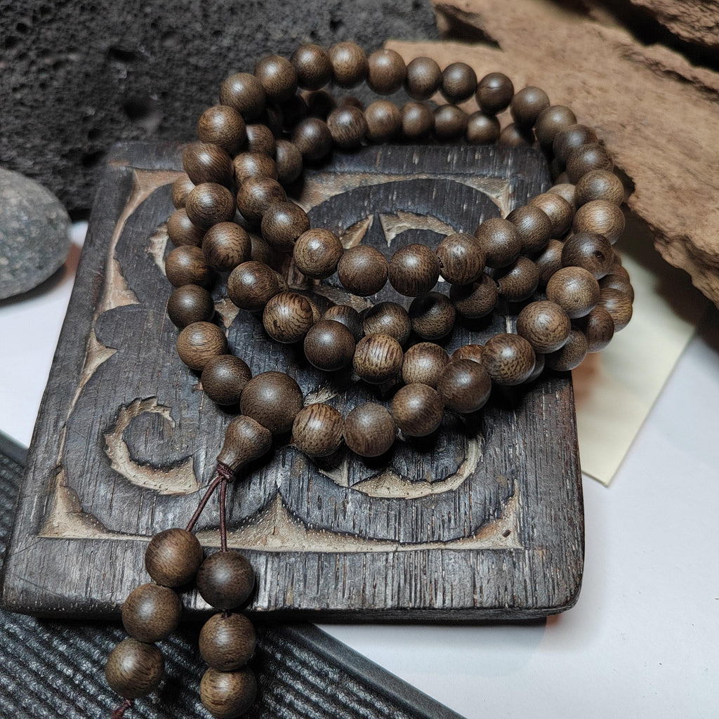 Kunlun Meige Agarwood Mala Beads – 108 Cultivated Hong Kong SL516
