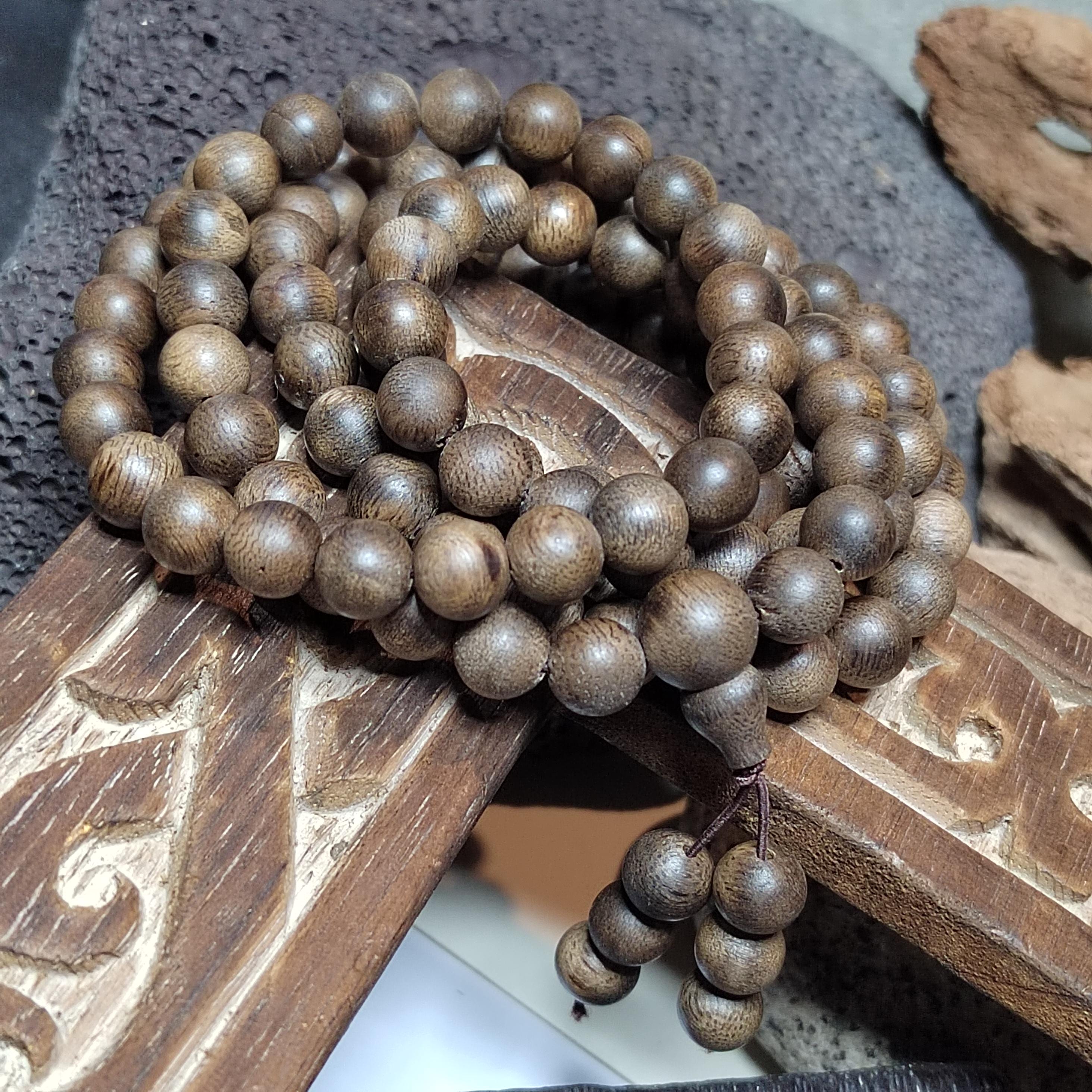 Kunlun Meige Agarwood Mala Beads – 108 Cultivated Hong Kong SL516