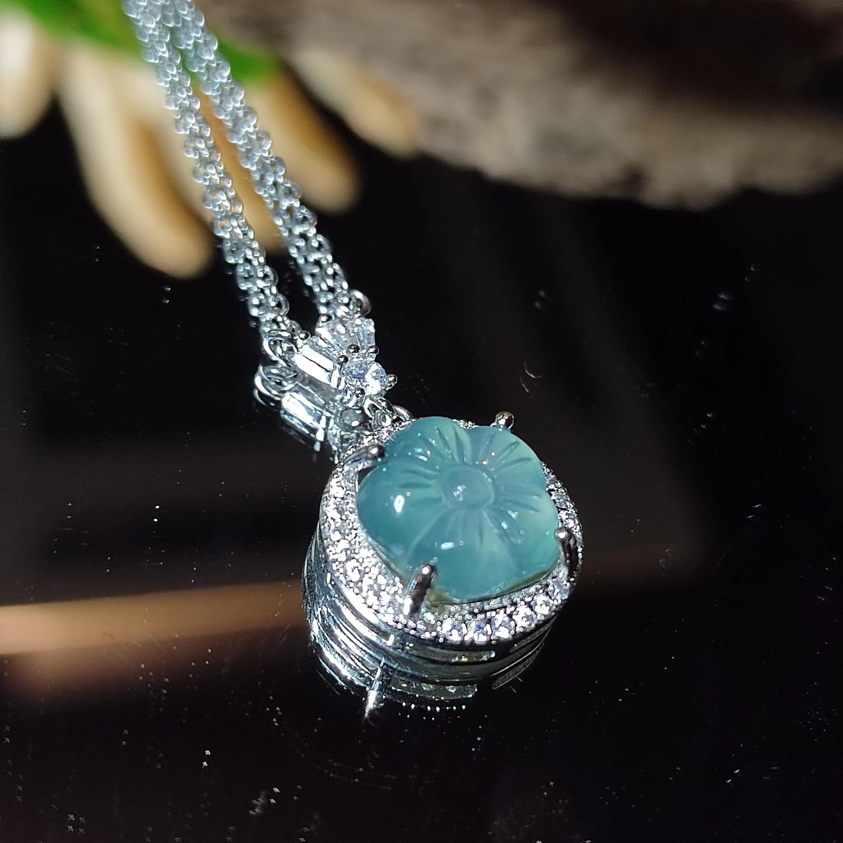 Certified A-Grade Guatemala Jadeite Flower Pendant Necklace | Elegant Minimalist Design with Zircon | S925 Sterling Silver | SL362B SL Precious