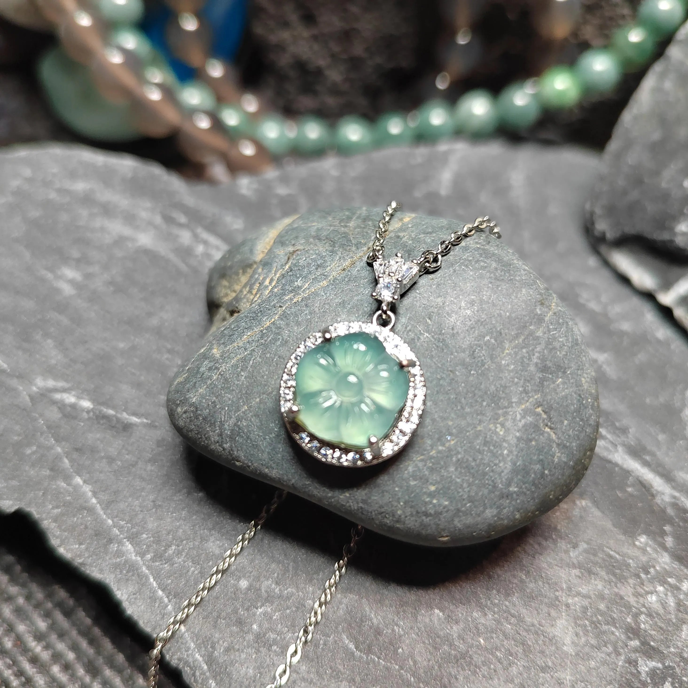 Certified A-Grade Guatemala Jadeite Flower Pendant Necklace | Elegant Minimalist Design with Zircon | S925 Sterling Silver | SL362B SL Precious