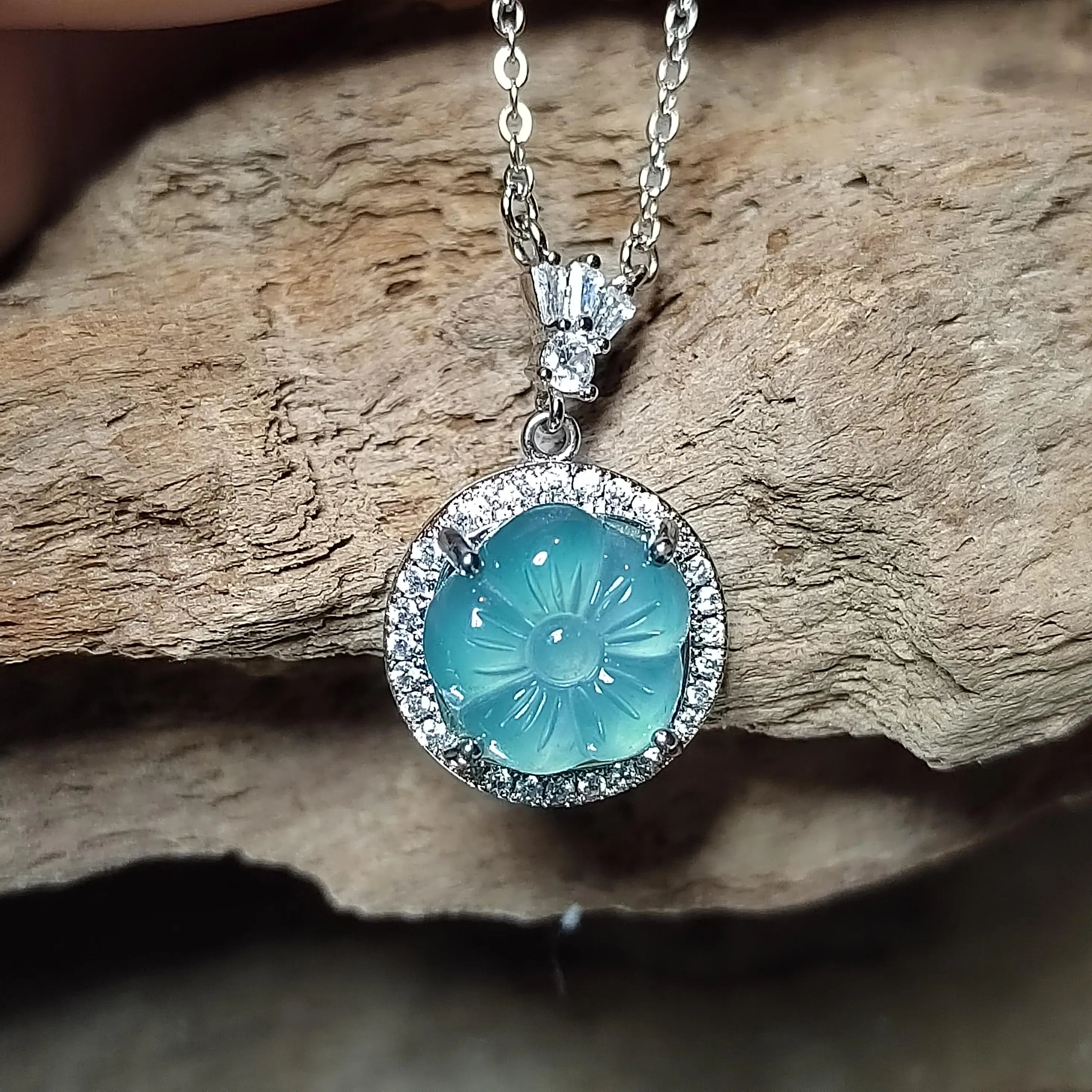 Certified A-Grade Guatemala Jadeite Flower Pendant Necklace | Elegant Minimalist Design with Zircon | S925 Sterling Silver | SL362B SL Precious