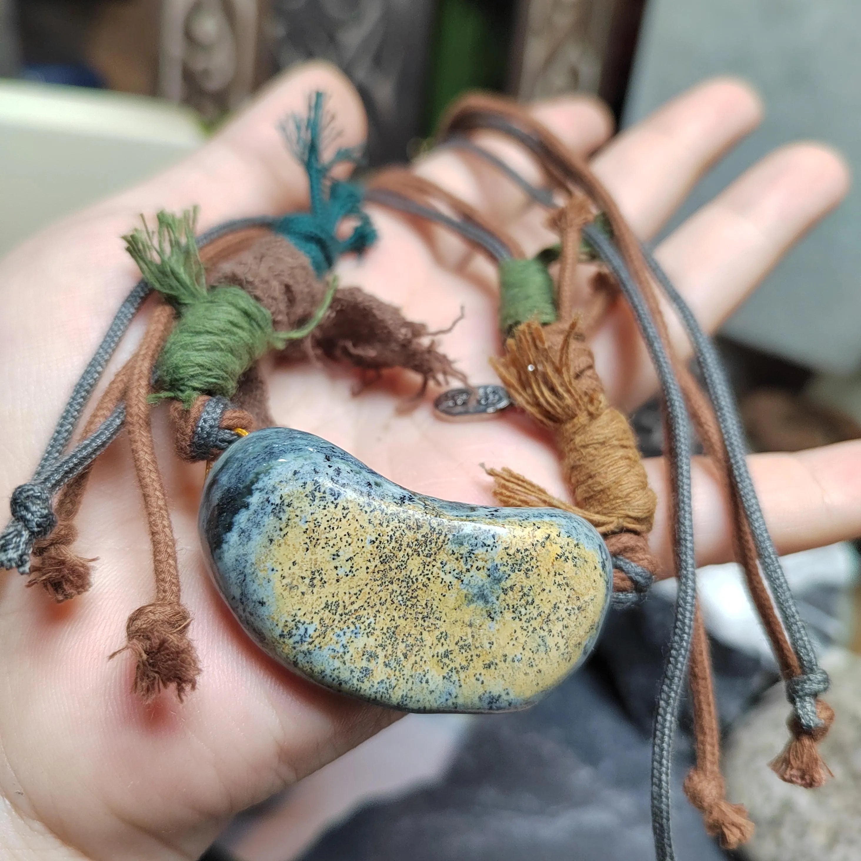 Certified Handmade 2‑Ways Design Pendant Necklace & Bracelet 段树林河磨玉枕头水草 | SL513 SL Precious