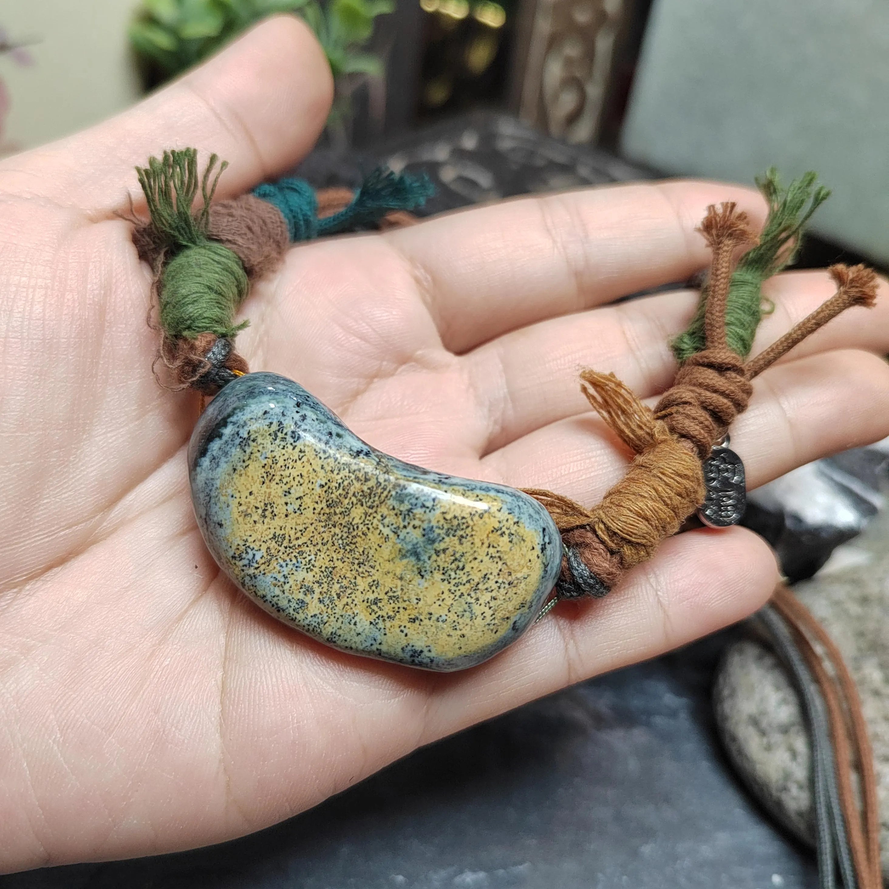 Certified Handmade 2‑Ways Design Pendant Necklace & Bracelet 段树林河磨玉枕头水草 | SL513 SL Precious