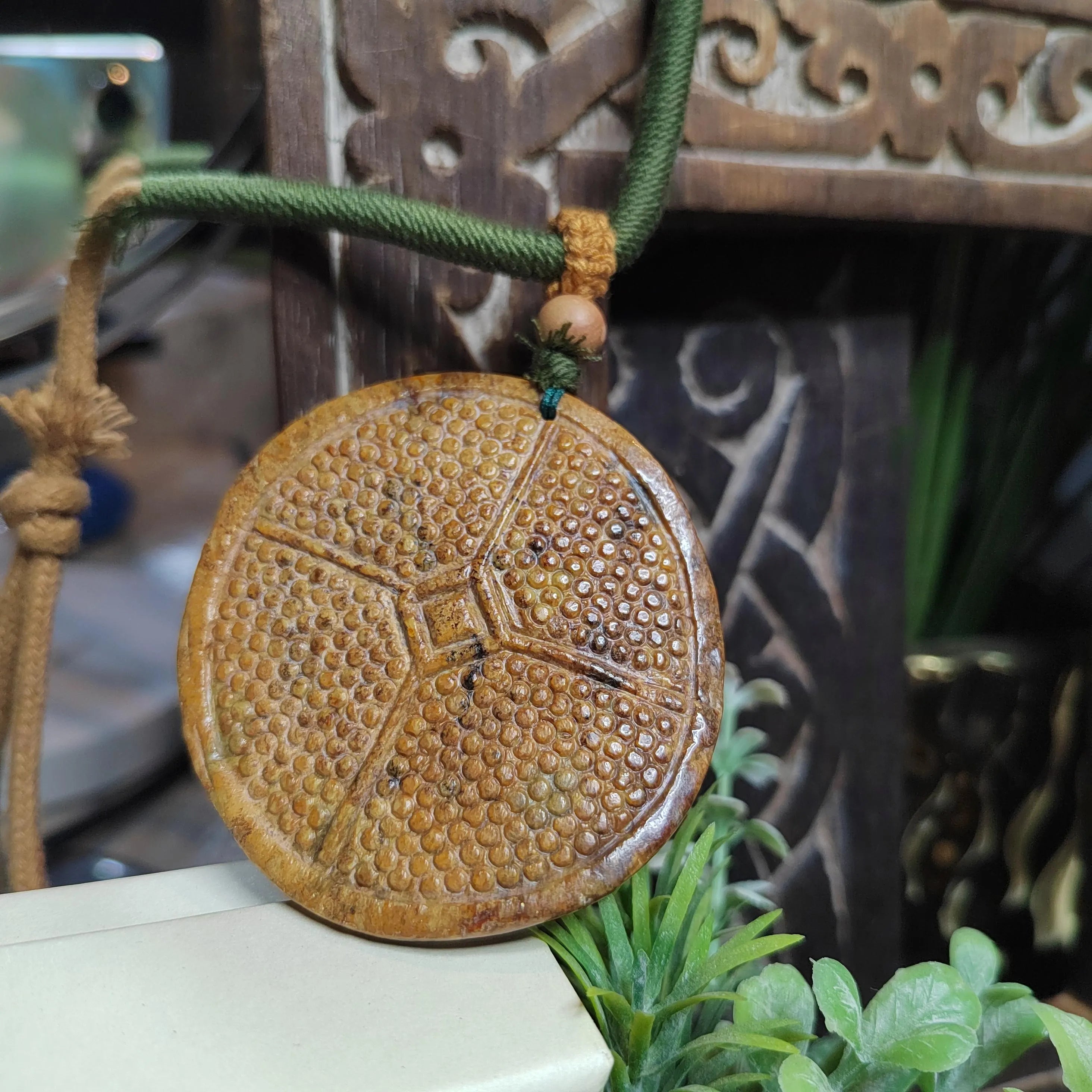 Certified Natural Hemo Jade Round Honeycomb Heaven‑Earth Design Pendant |段树林河磨玉老油黃皮火燎皮 SL487 SL Precious