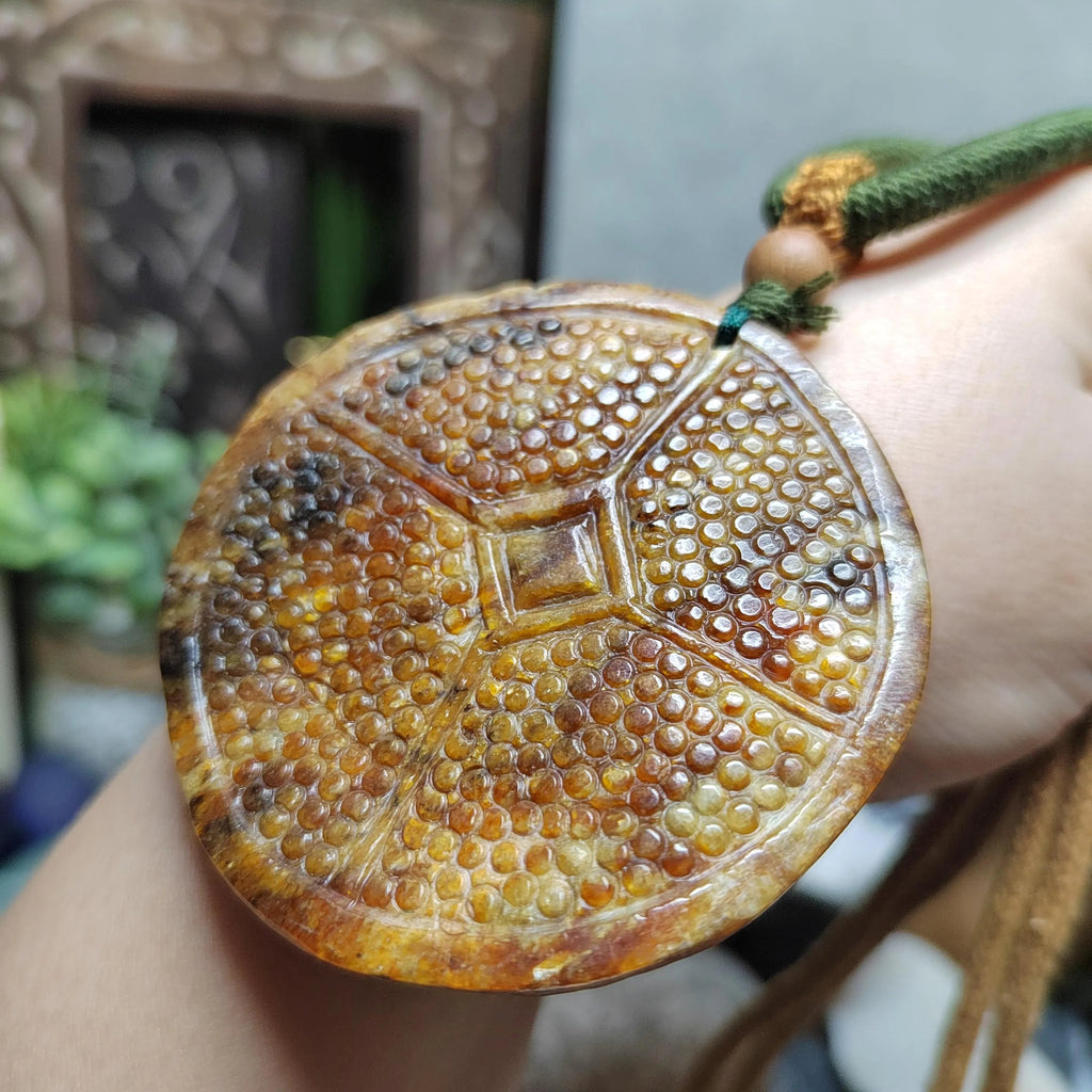 Certified Natural Hemo Jade Round Honeycomb Heaven‑Earth Design Pendant |段树林河磨玉老油黃皮火燎皮 SL487 SL Precious