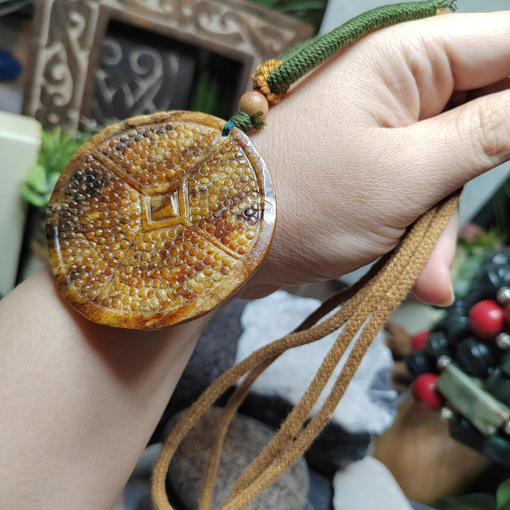 Certified Natural Hemo Jade Round Honeycomb Heaven‑Earth Design Pendant |段树林河磨玉老油黃皮火燎皮 SL487 SL Precious