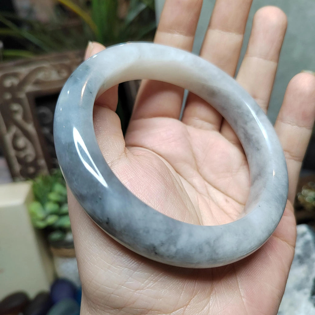 Certified Natural Xiuyan Jade Bangle | White‑Grey Floating Flower (64mm) SL178 SL Precious