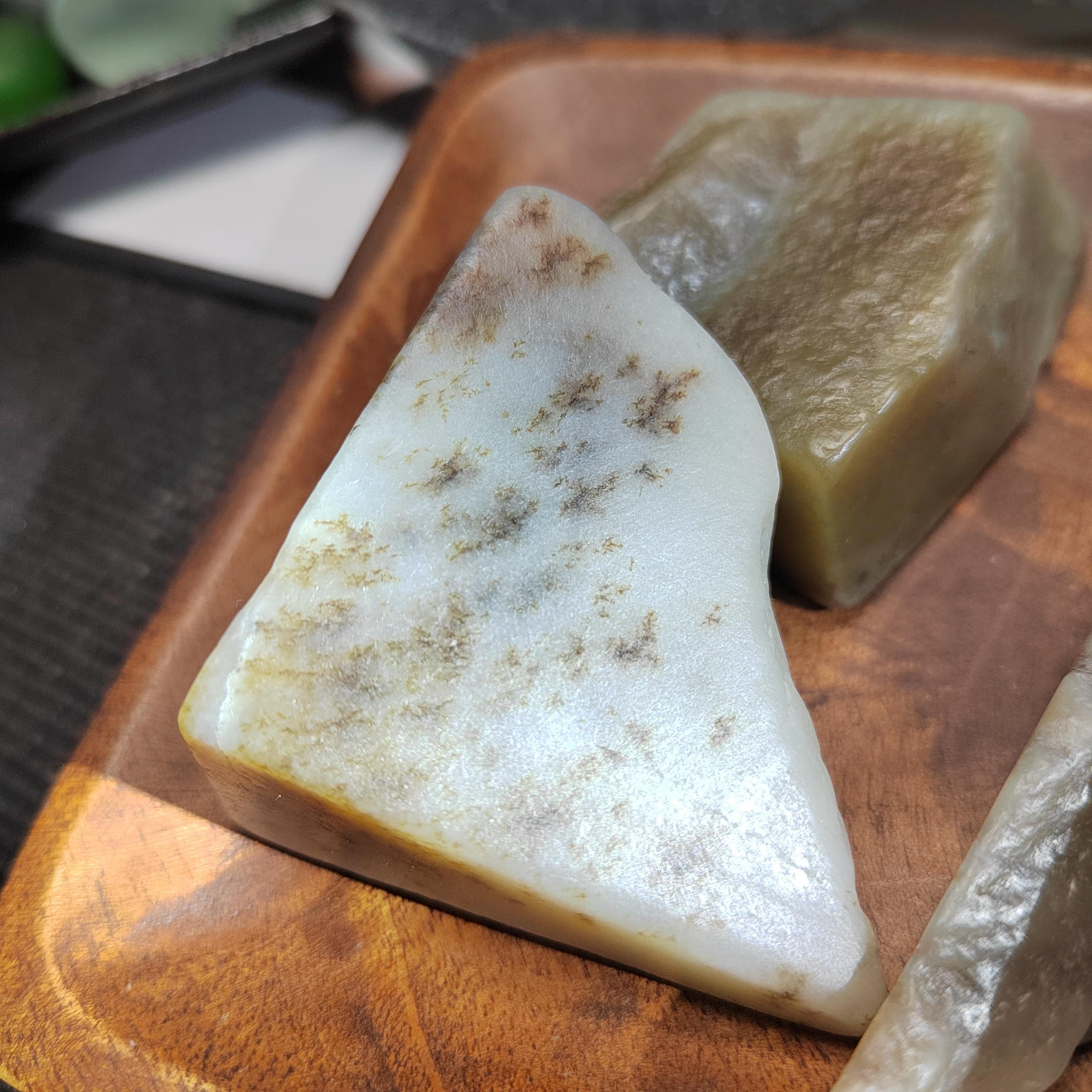 Natural DIY Nephrite Jade Raw Fragments · 476g Sugar Brown with Shuicao 花 Pattern | SL539 SL Precious