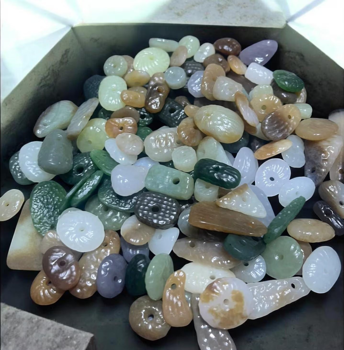 Natural DIY Nephrite Jade Raw Fragments · 485g Sugar Brown with Shuicao 花 Pattern | SL540 SL Precious