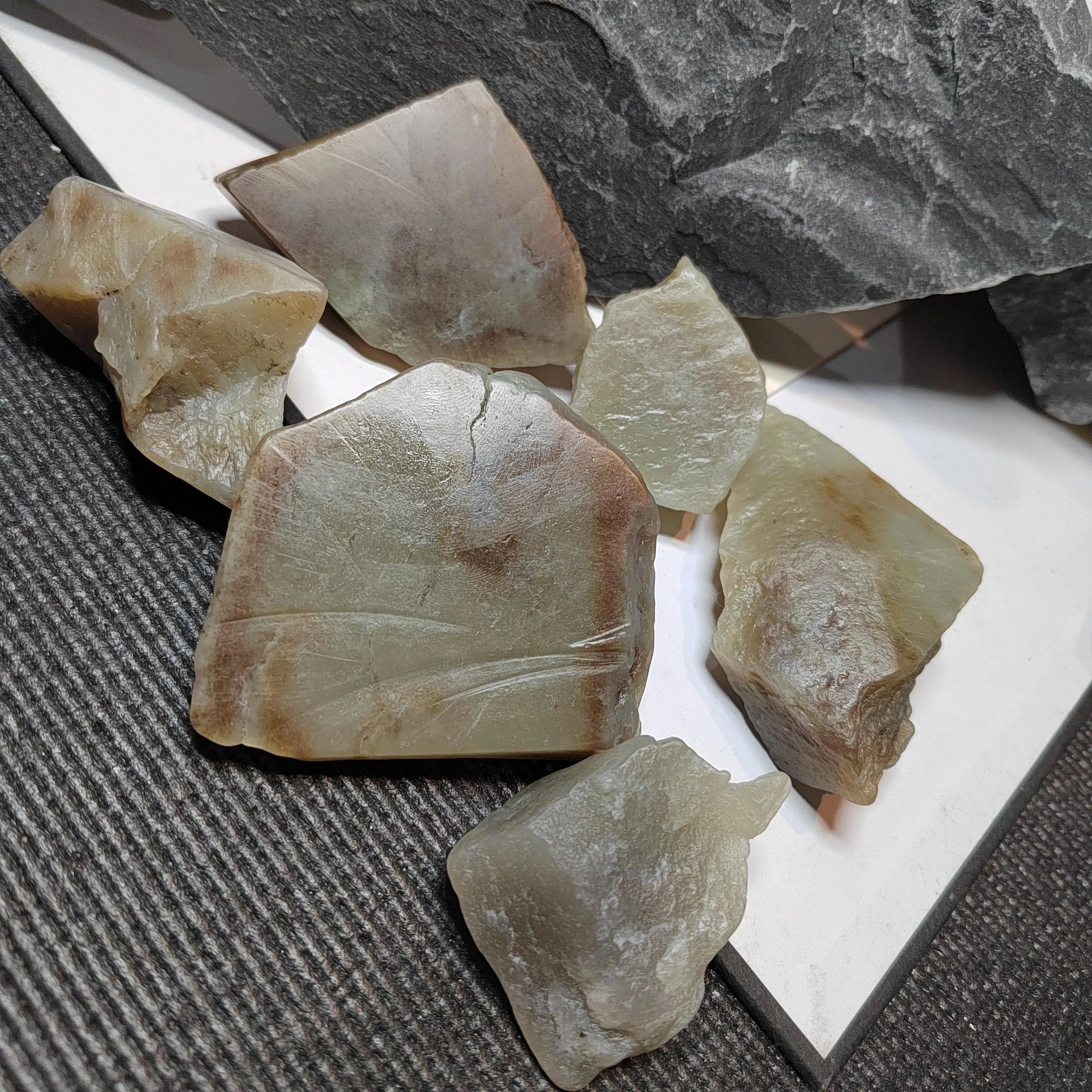 Natural DIY Nephrite Jade Raw Fragments · 443g Sugar Brown Tone | SL541 SL Precious