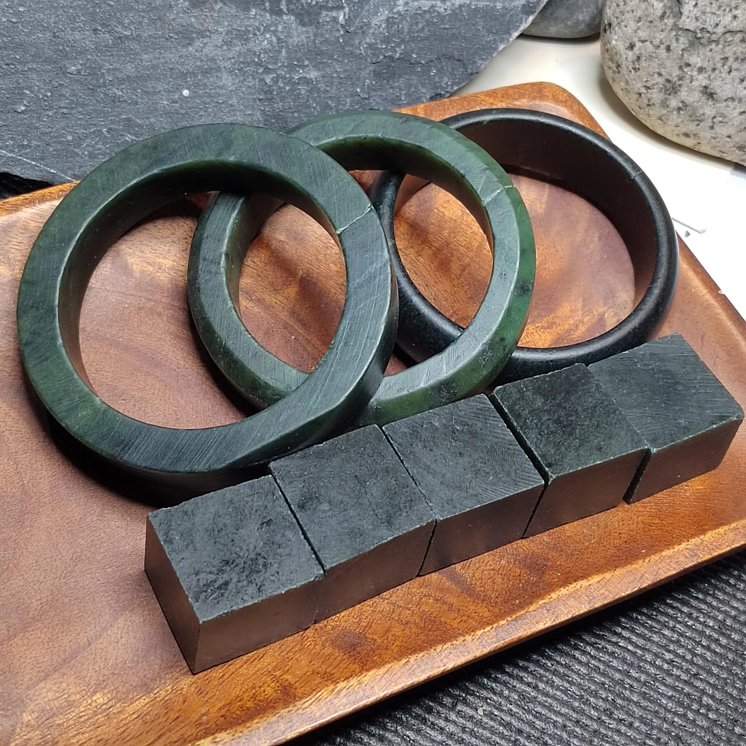 Natural DIY Nephrite Jade 半成品 Offcuts · 3 Bangles + 5 Squares · 368g Deep Green | SL544 SL Precious