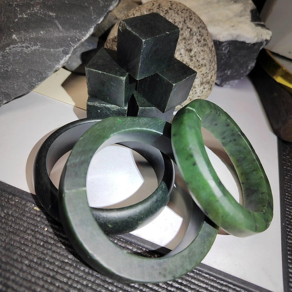 Natural DIY Nephrite Jade 半成品 Offcuts · 3 Bangles + 5 Squares · 368g Deep Green | SL544 SL Precious