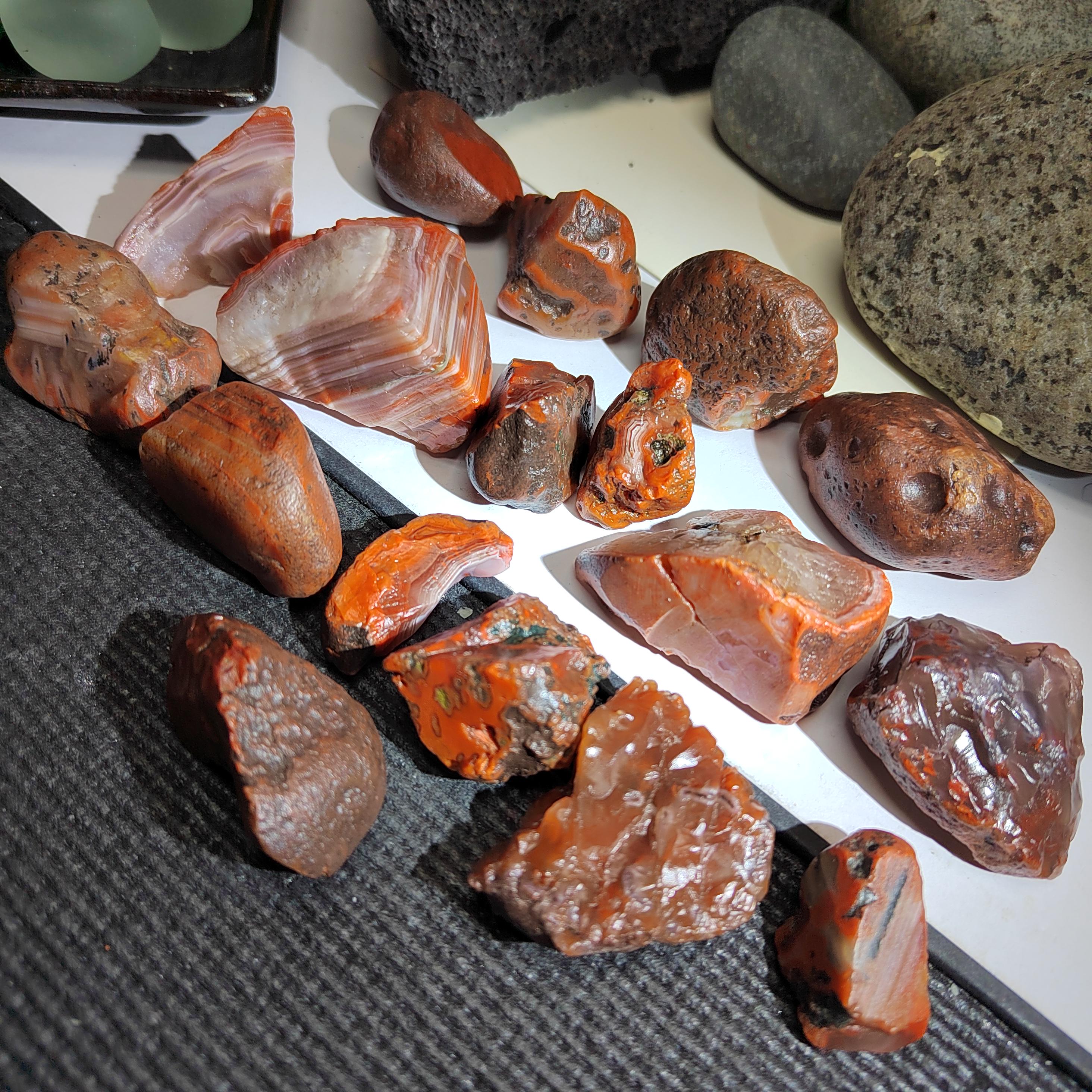 Rare Waxi Nanhong Agate Raw Stones · 427g · 17pcs Natural Uneven Cut | SL546 SL Precious