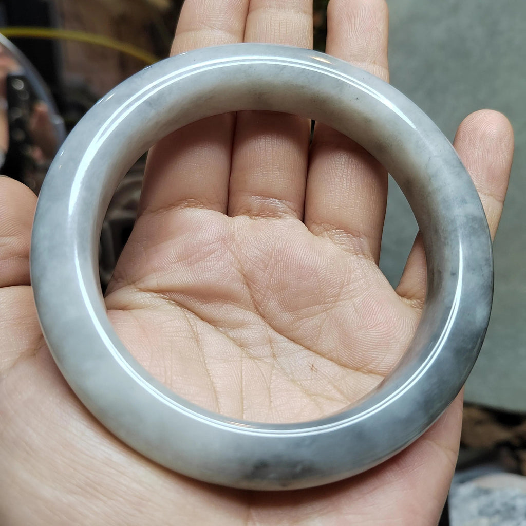 Certified Natural Xiuyan Jade Bangle | White‑Grey Floating Flower (64mm) SL178 SL Precious