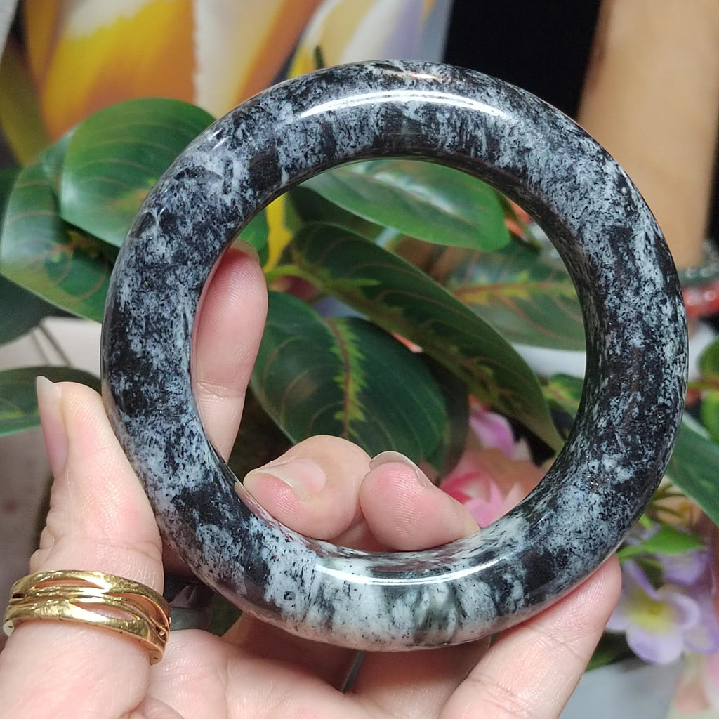 Certified Rare Large Natural Xiuyan Jade Bangle “Ink Cloud Elegance” 59.9mm | SL553 SL Precious